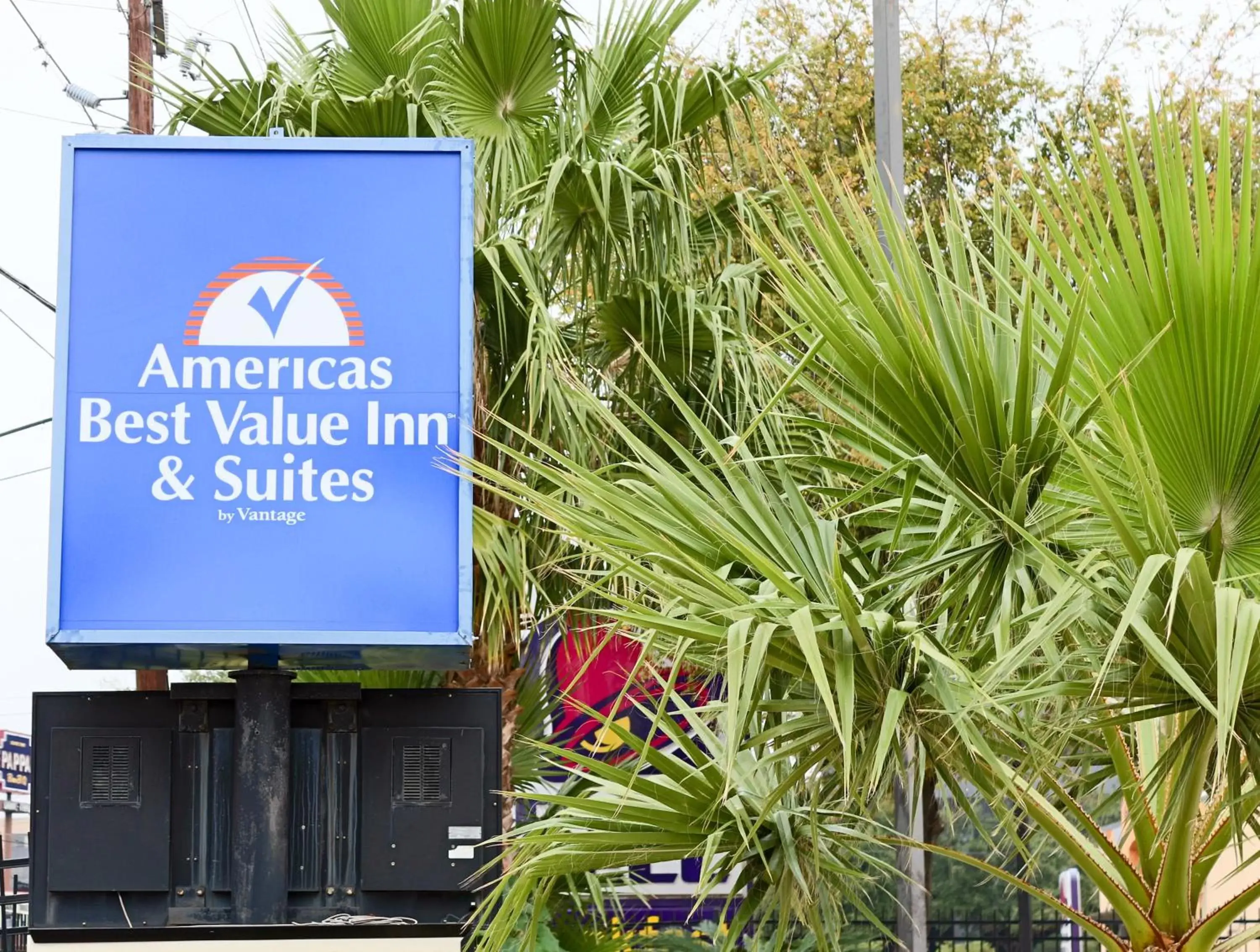 Facade/entrance in Americas Best Value Inn and Suites Houston FM 1960