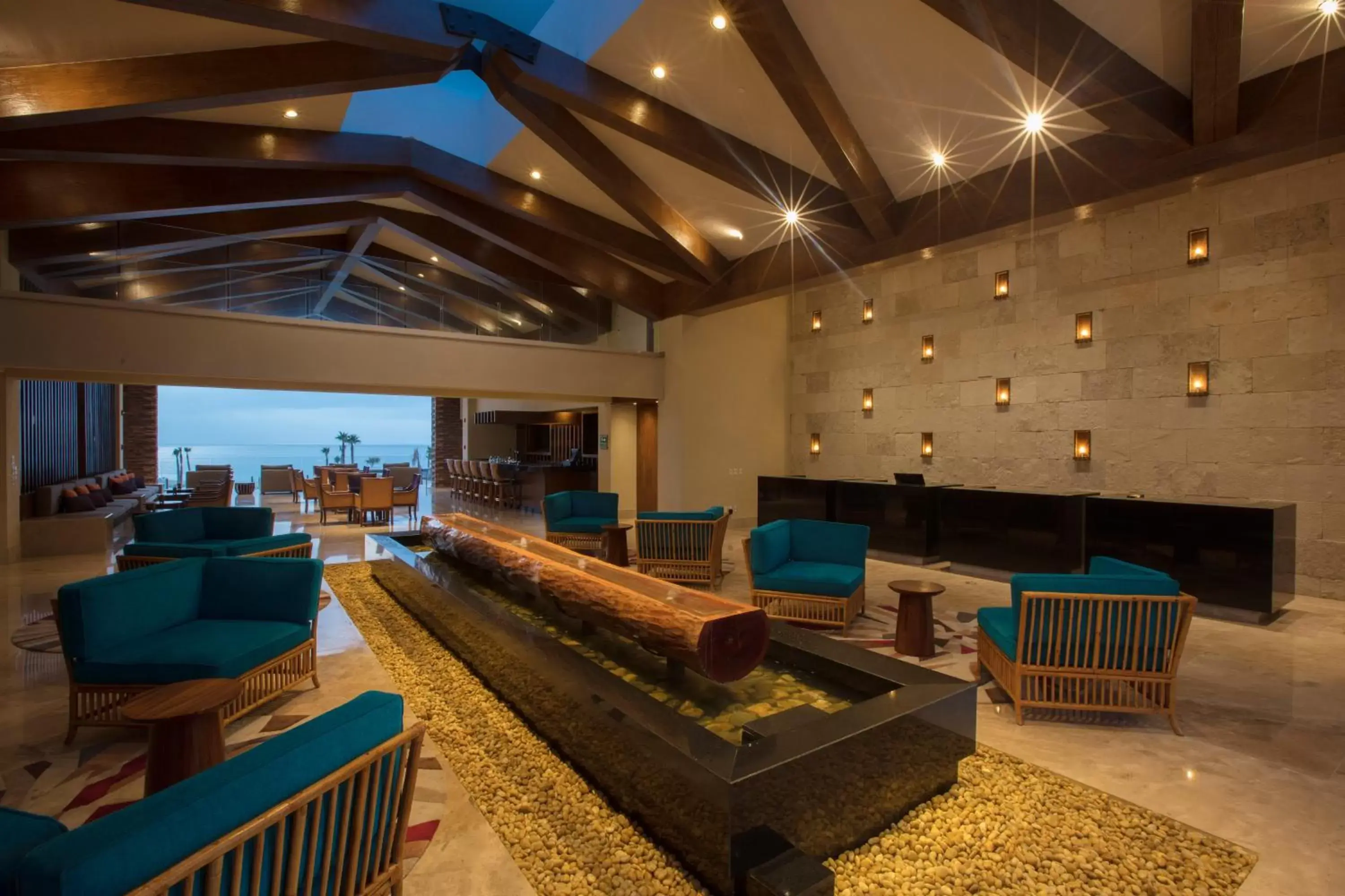 Lobby or reception, Lounge/Bar in Krystal Grand Los Cabos - All Inclusive