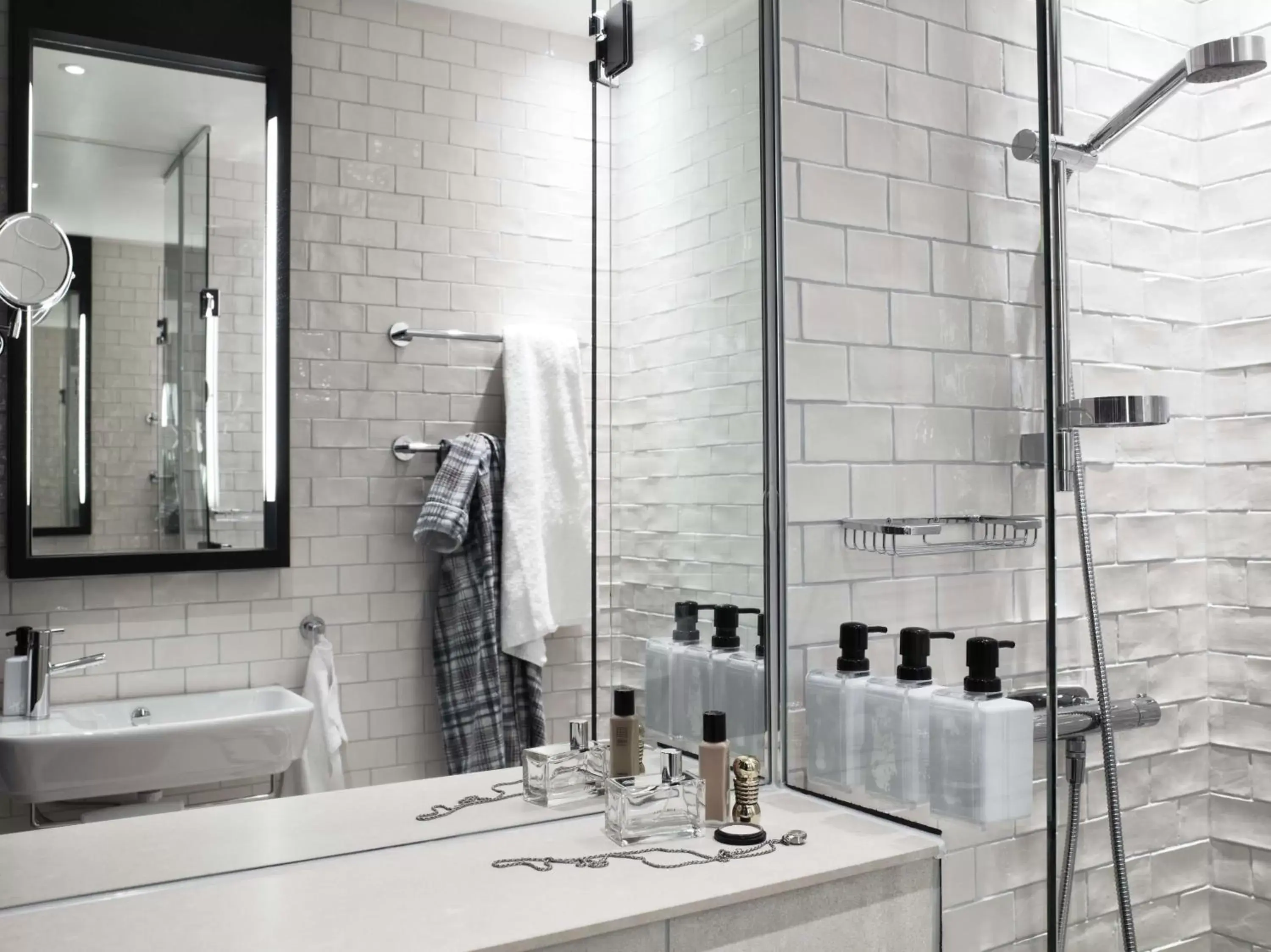 Bathroom in Scandic Grand Central