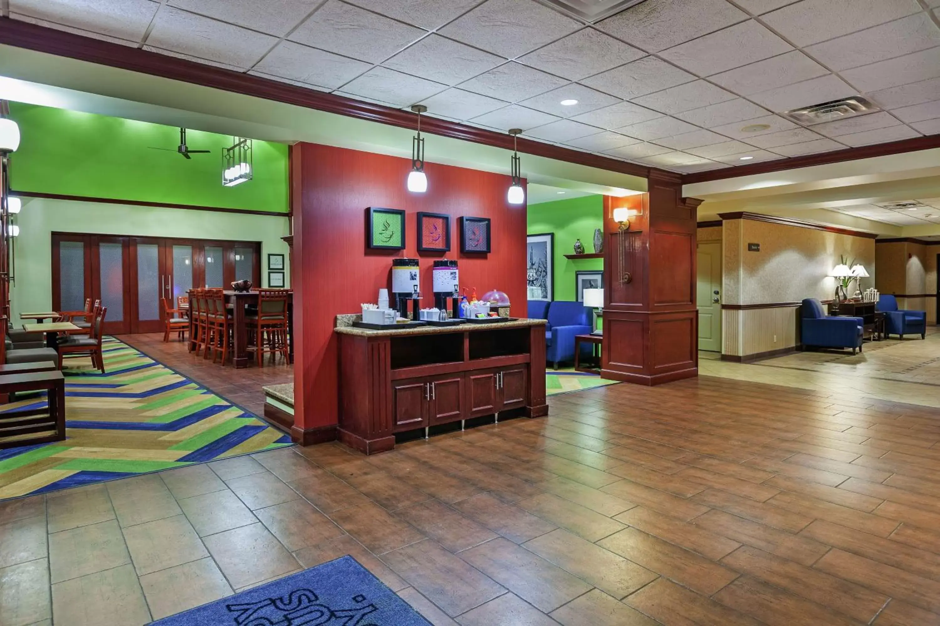 Lobby or reception, Lobby/Reception in Hampton Inn & Suites Owasso