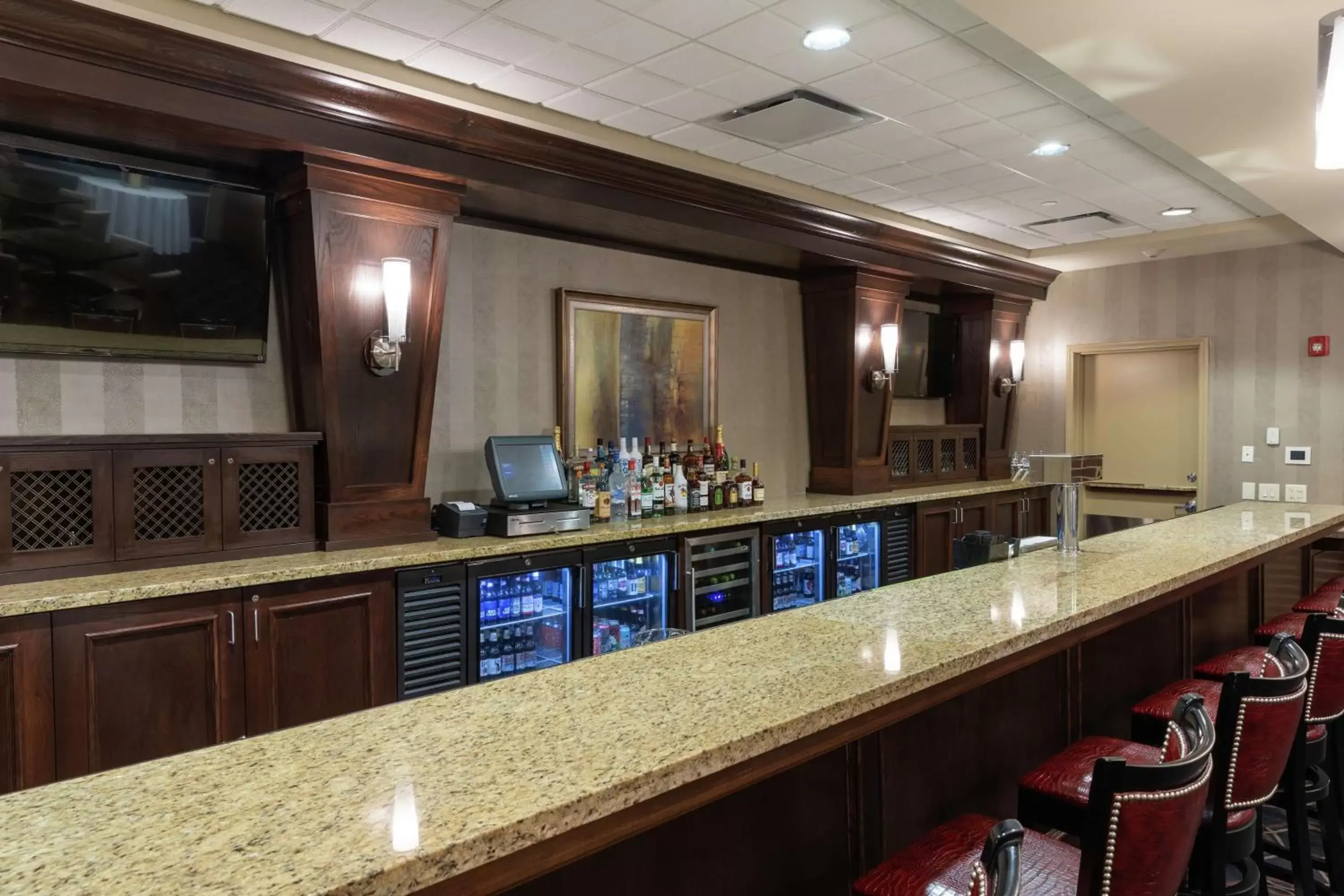 Lounge or bar in Hilton Garden Inn West Des Moines