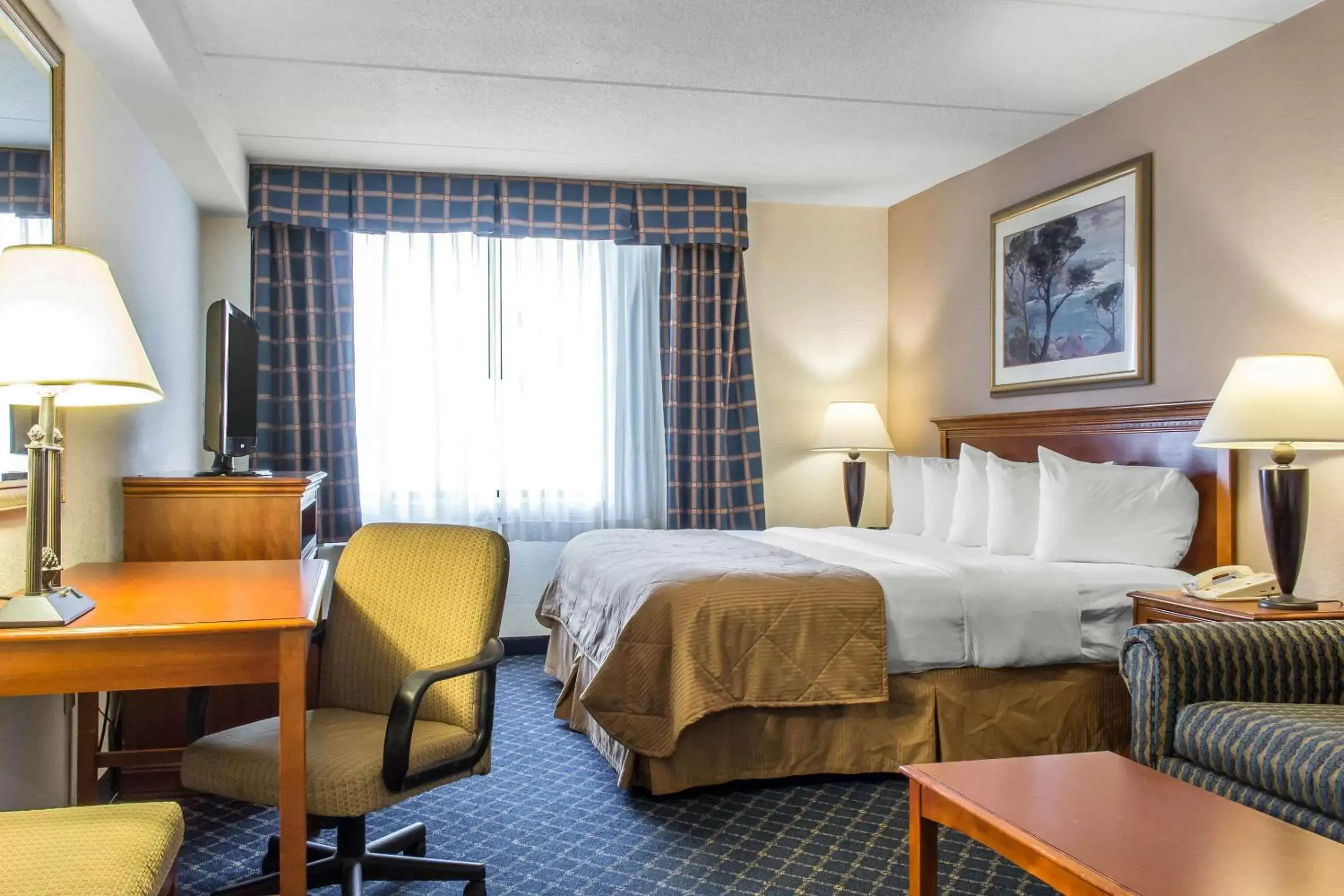 Photo of the whole room, Bed in Clarion Hotel and Conference Center