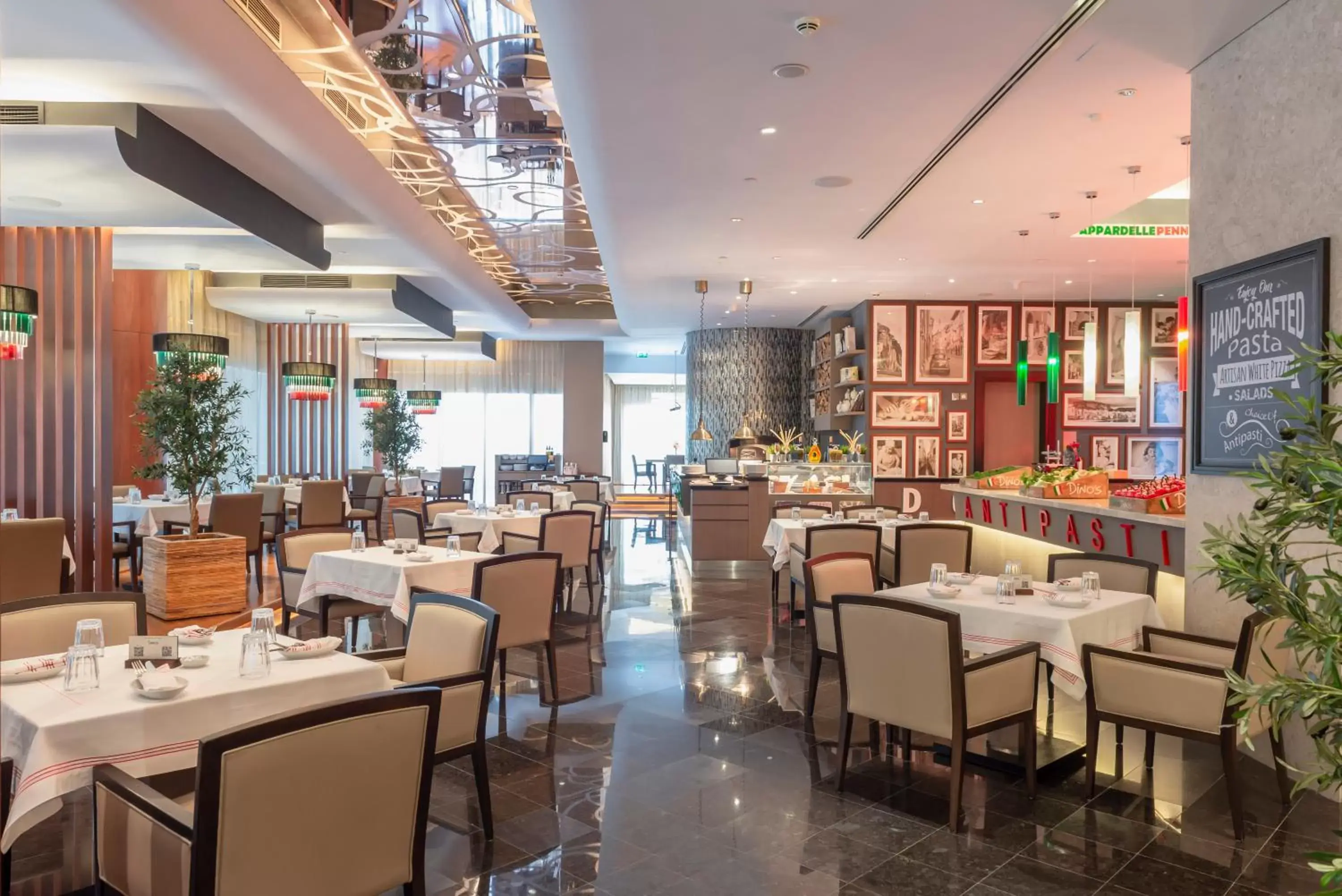 Restaurant/Places to Eat in Pearl Rotana Capital Centre