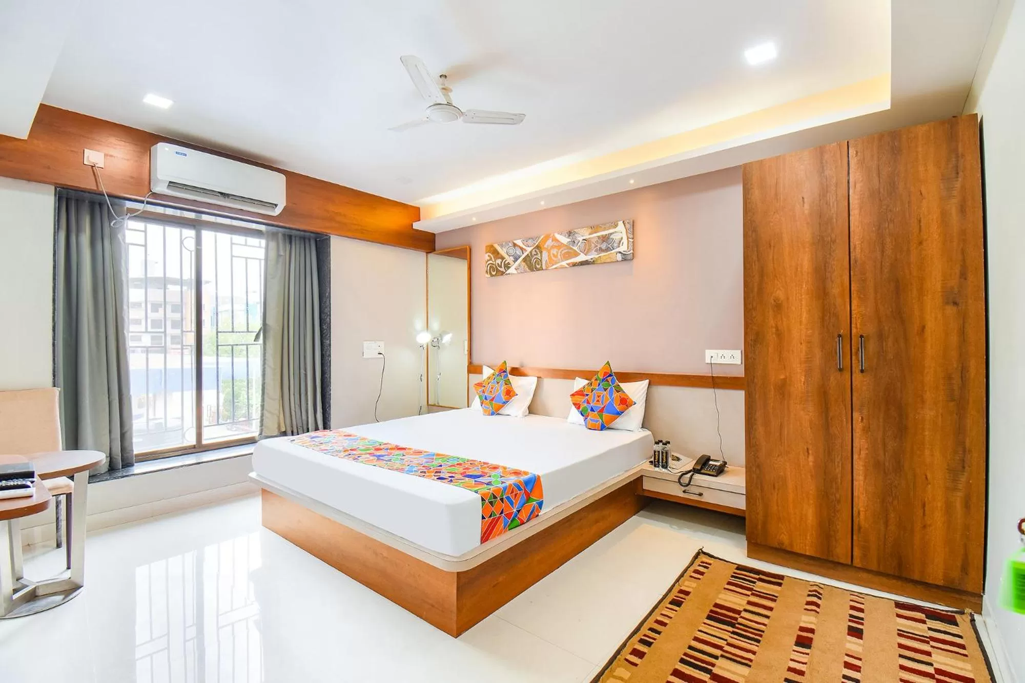 Bed in FabHotel Prime Rajmudra - Nr Butterfly Park - Hinjawadi