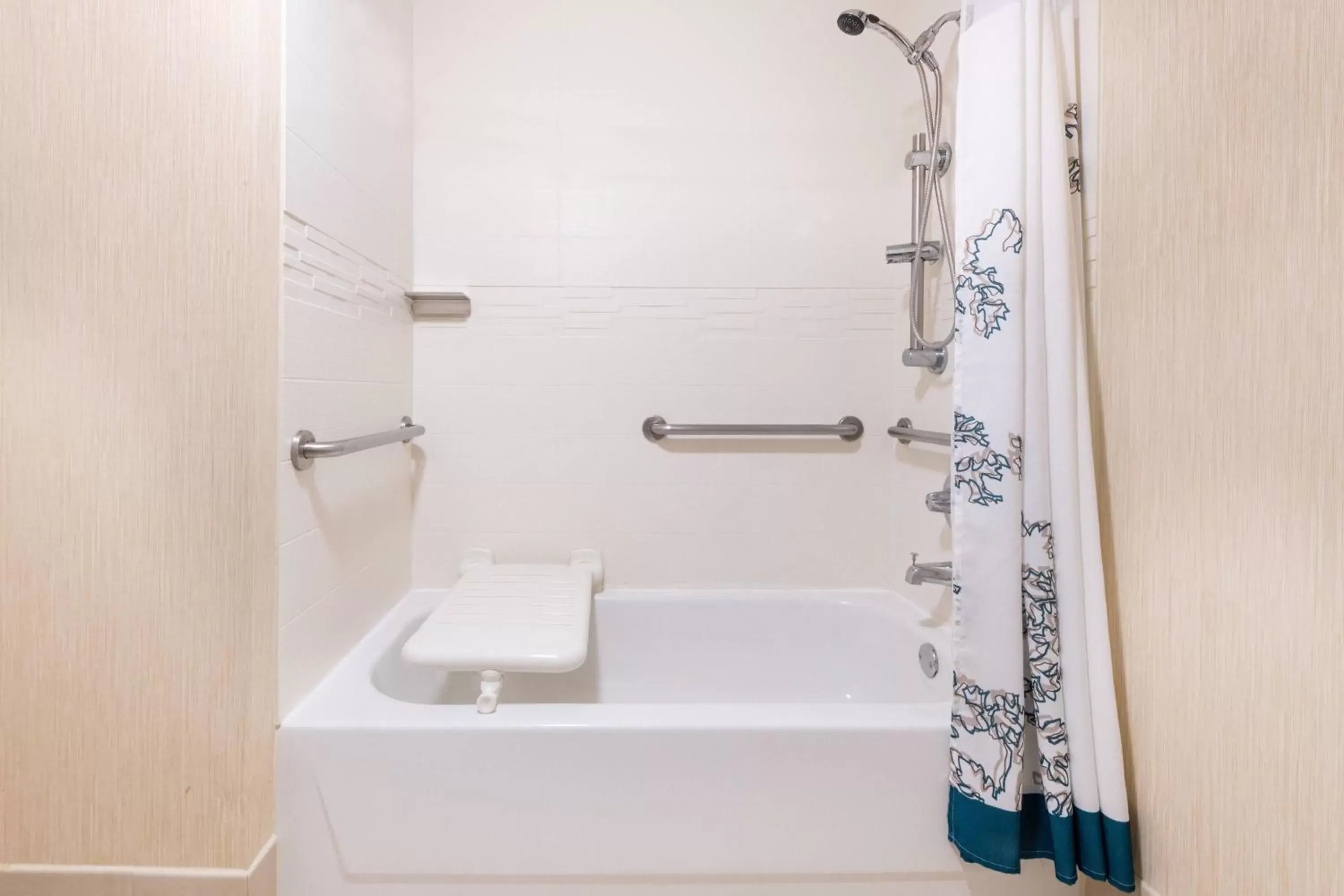 Bathroom in Residence Inn by Marriott Evansville East