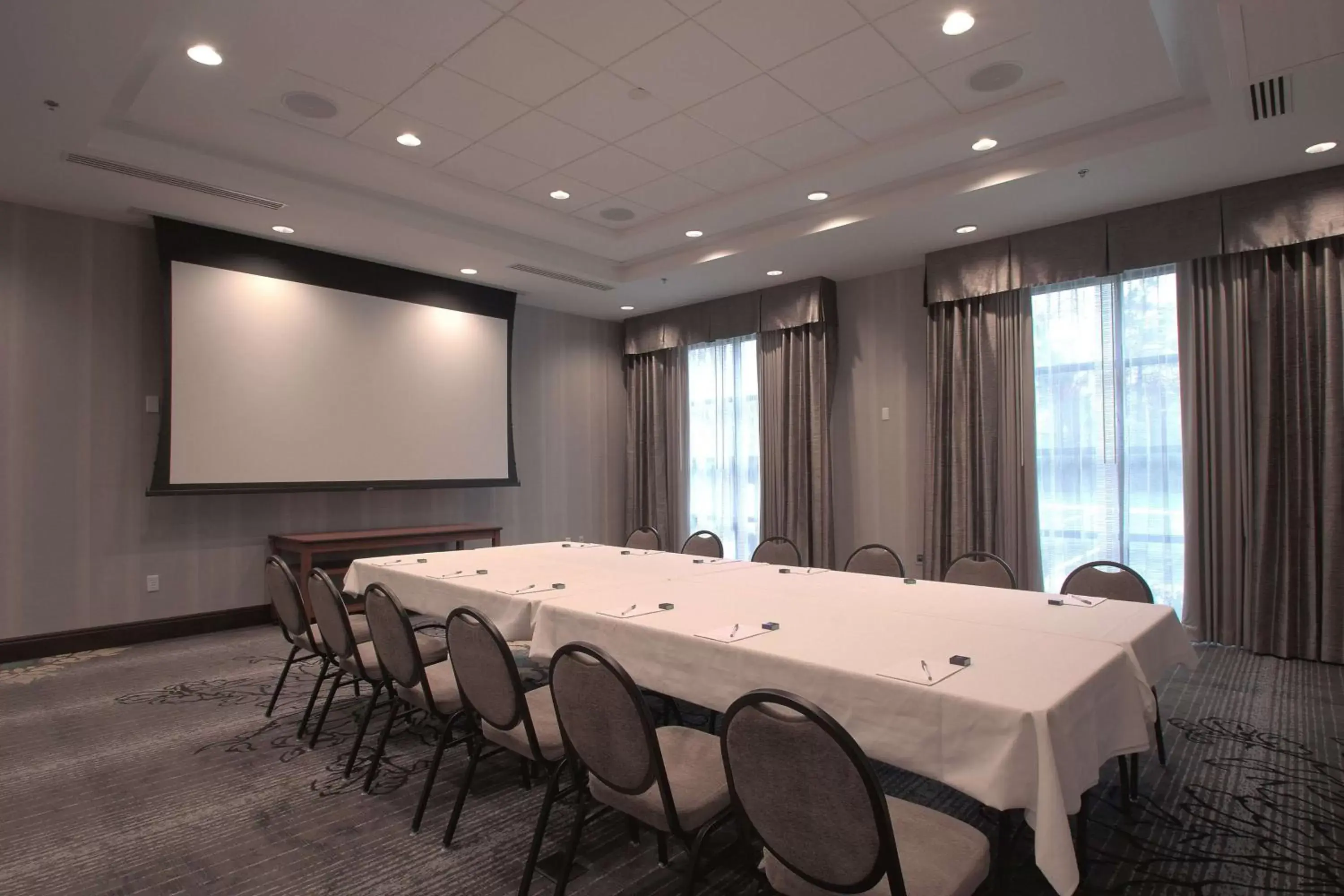 Meeting/conference room in Hampton Inn & Suites Columbus/University Area
