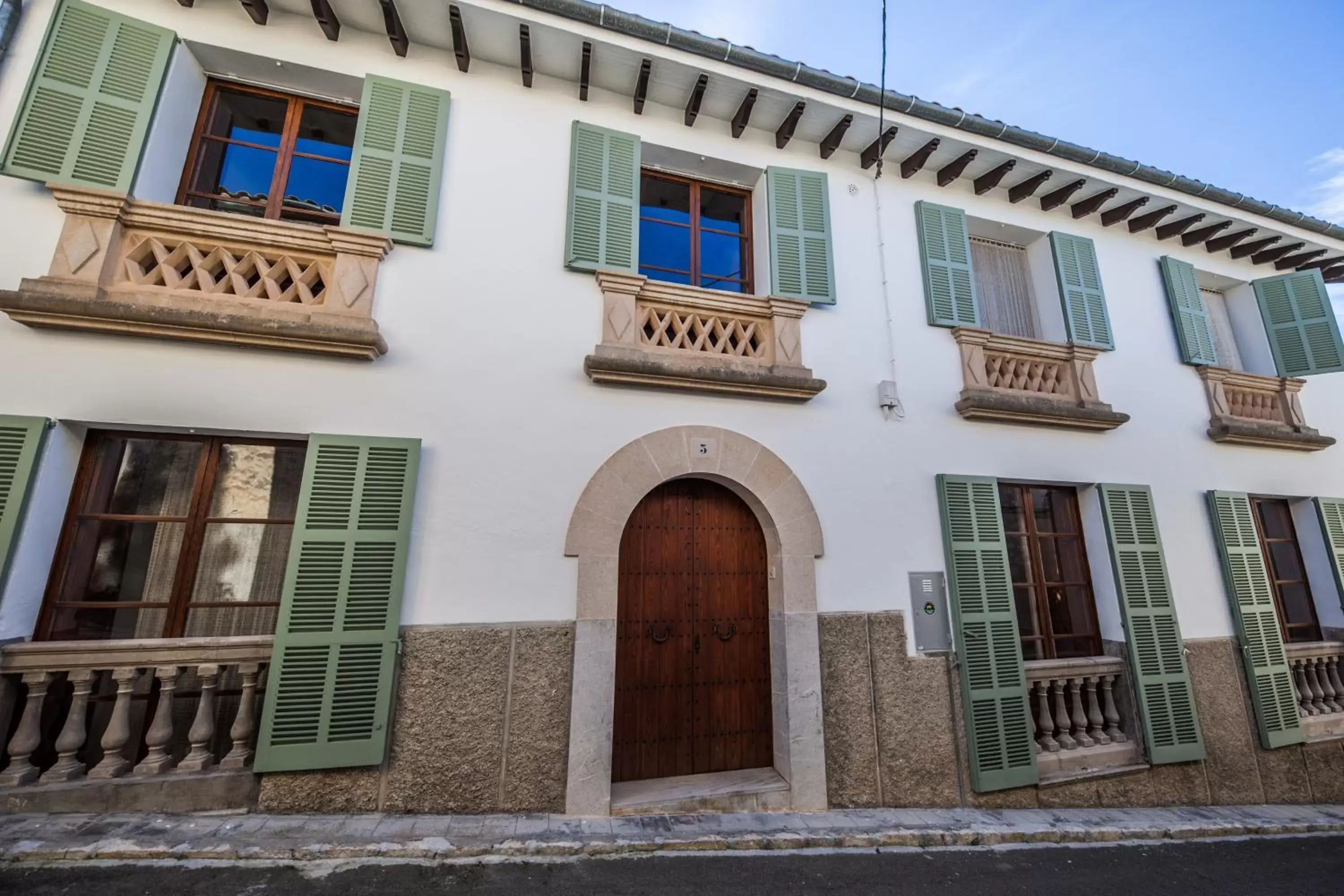 Facade/entrance, Property Building in Can Moio Turismo de Interior