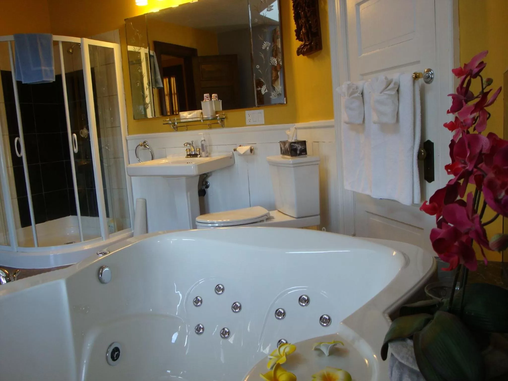 Spa and wellness centre/facilities in A Night to Remember B & B