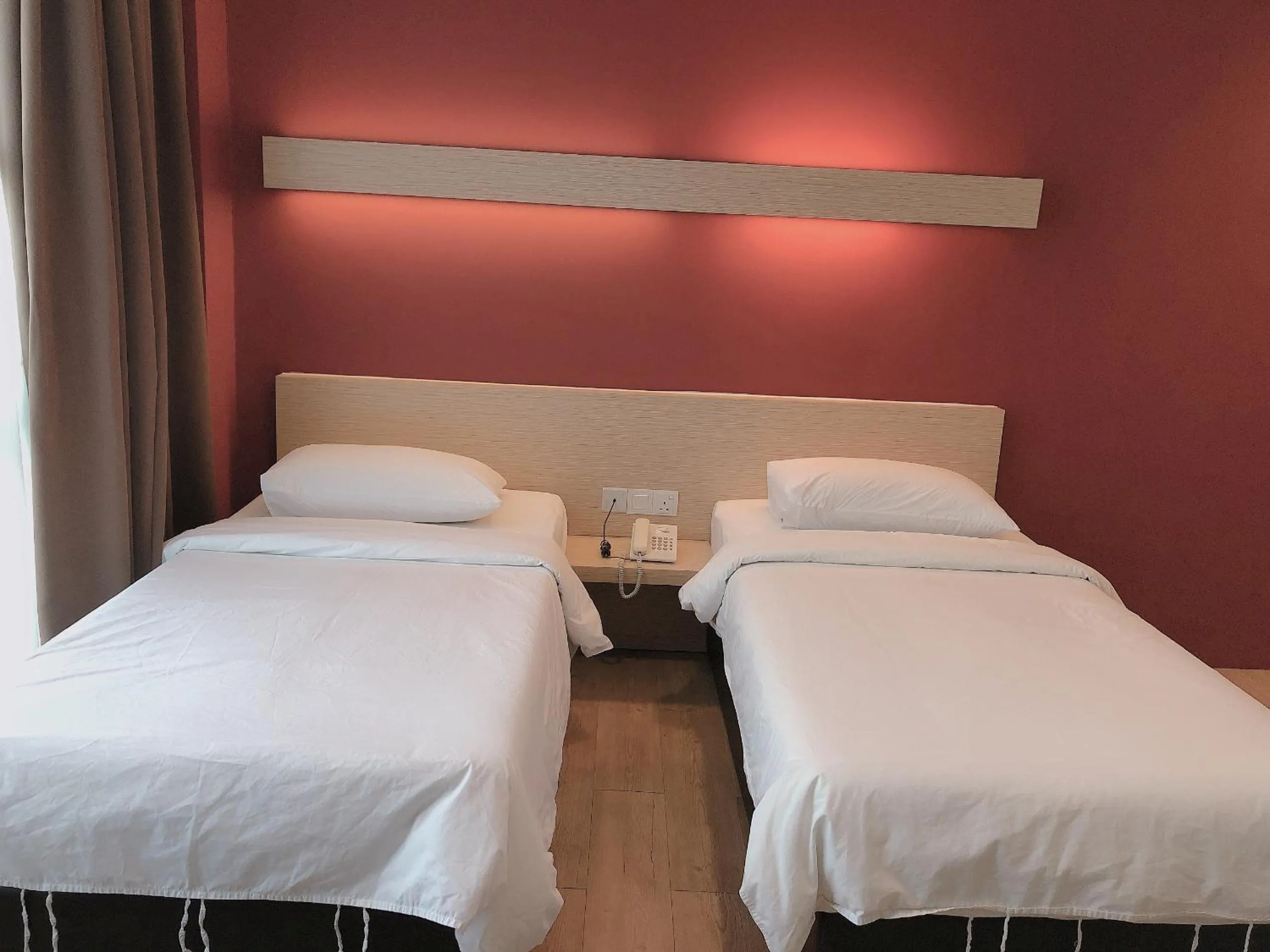 Bed in Tras Mutiara Hotel Bentong