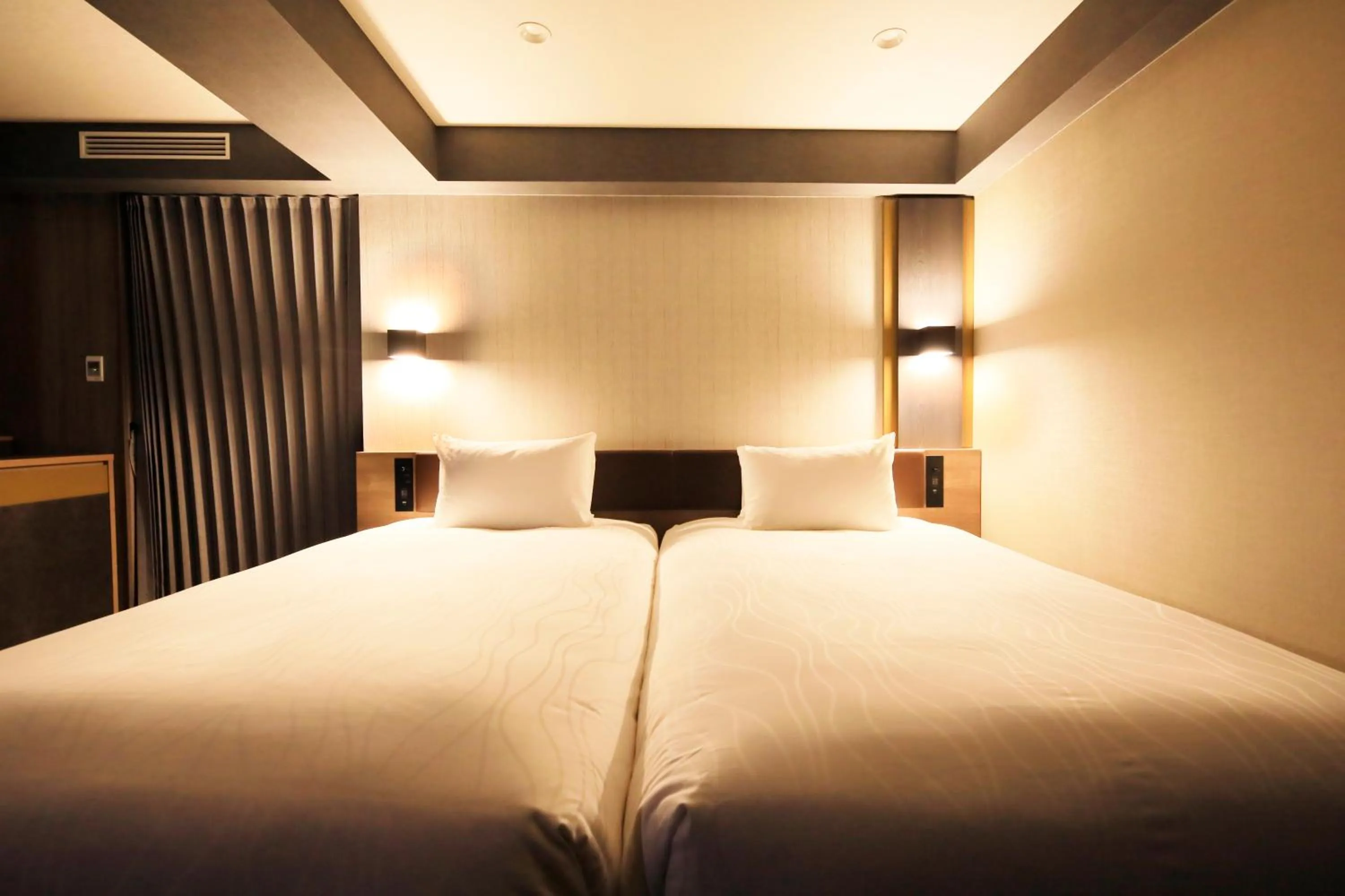 Bed in Richmond Hotel Narita