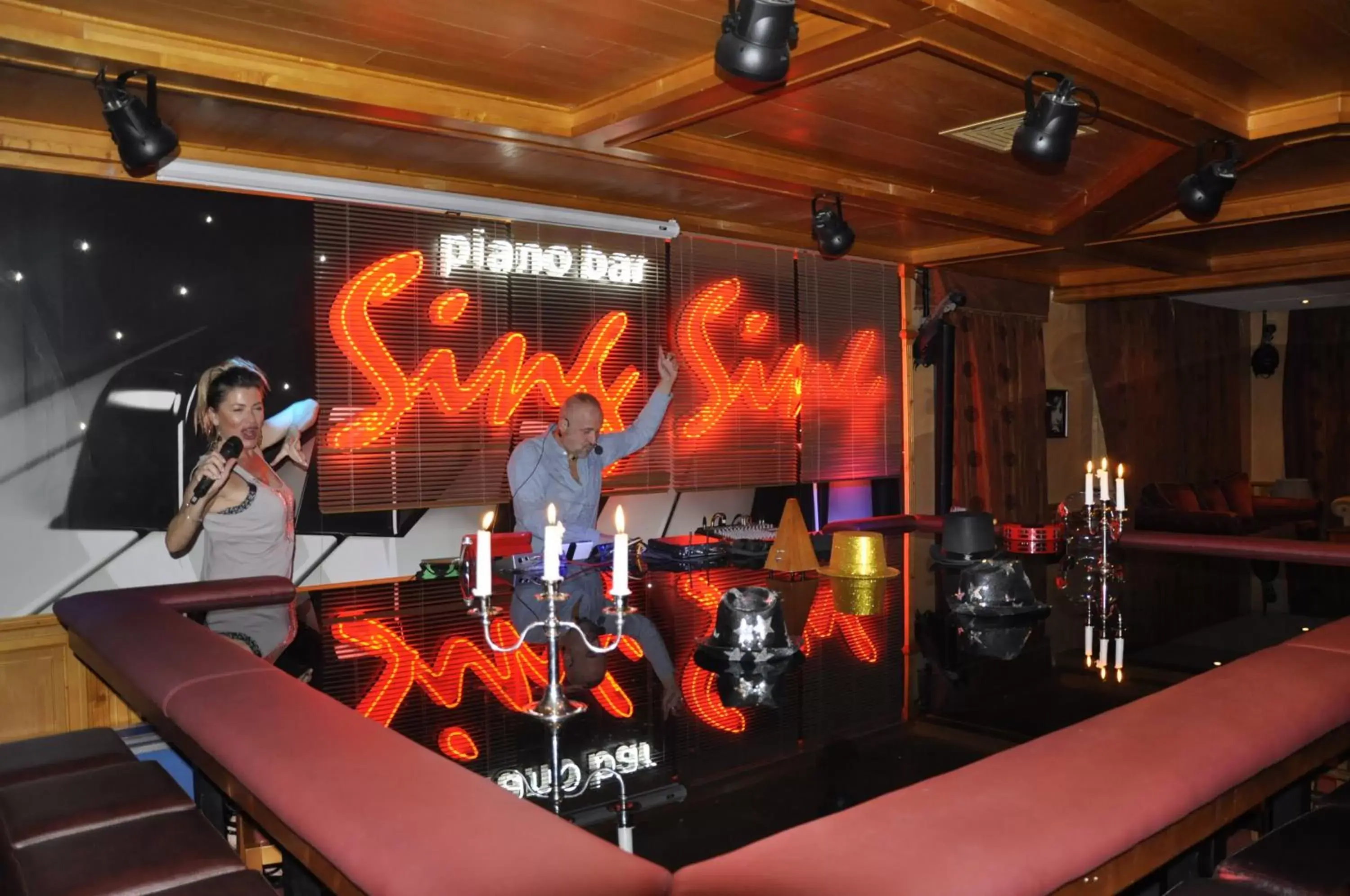 Nightclub / DJ in Kempinski Hotel Grand Arena Bansko