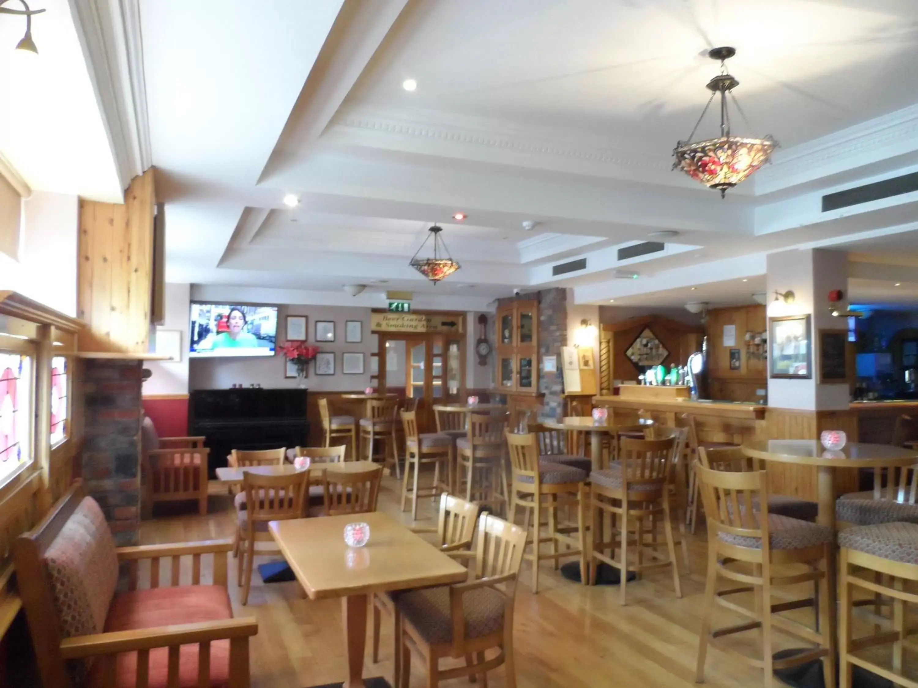 Lounge or bar, Restaurant/Places to Eat in Sligo City Hotel