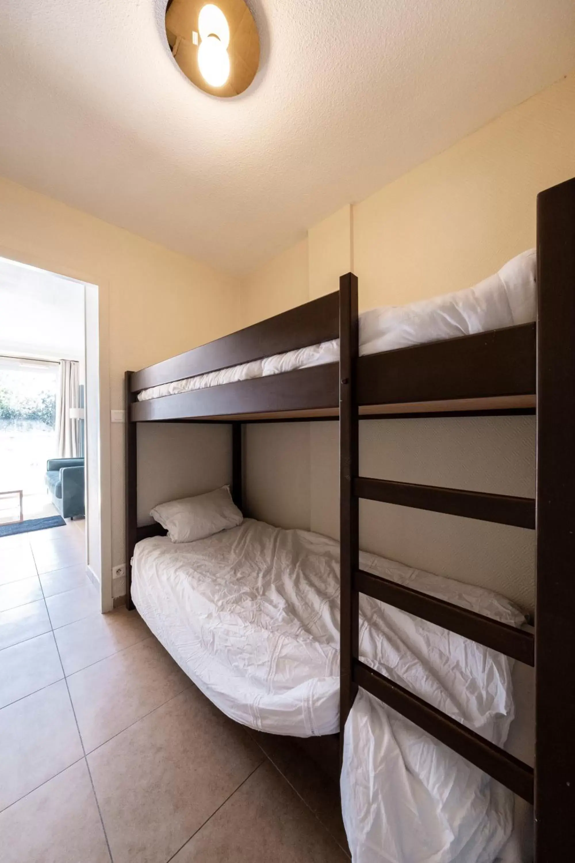 Bunk Bed in Résidence Chateau d'Acotz - Avec piscine à 600m des plages à Saint-Jean-de-Luz