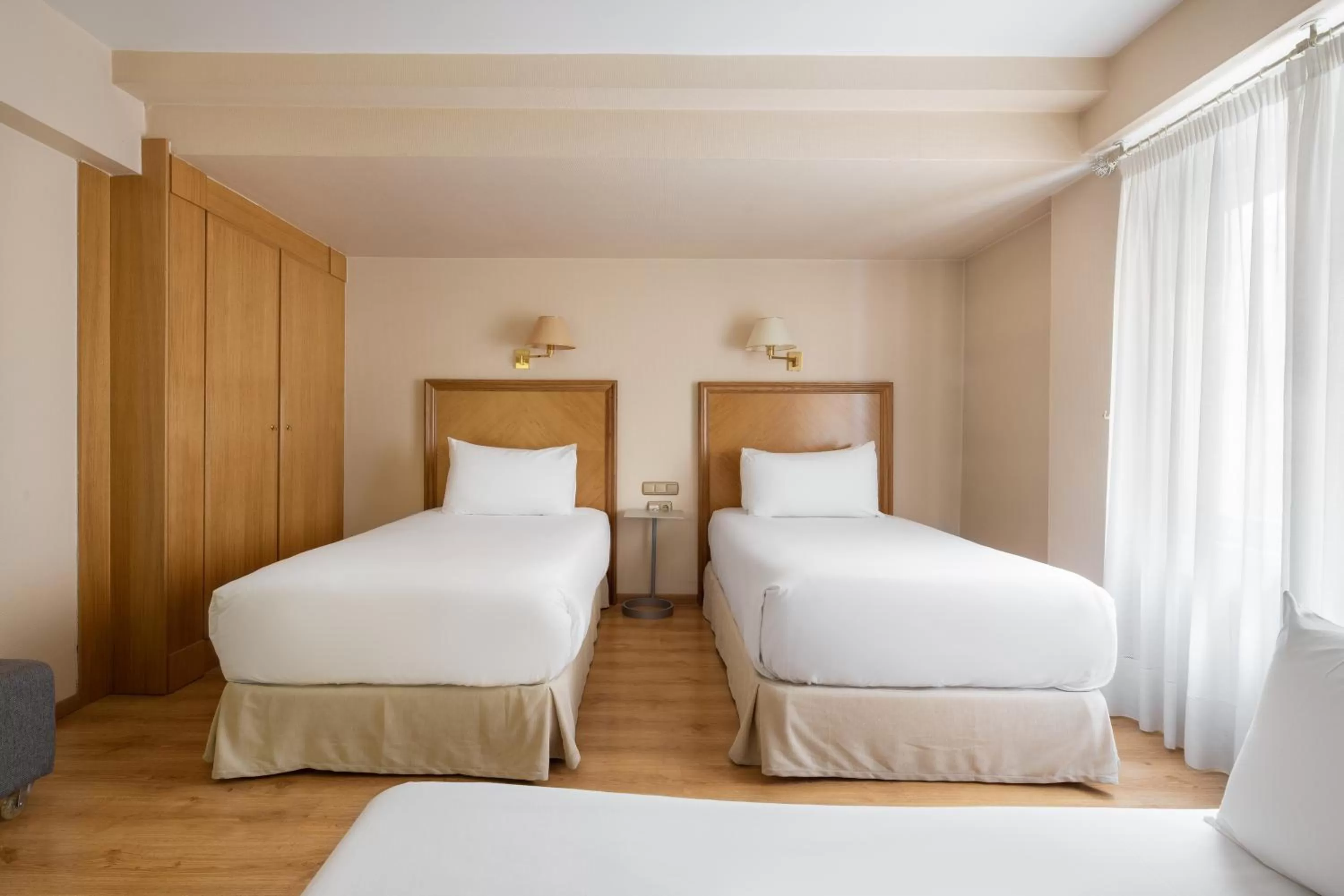 Photo of the whole room, Bed in Crisol Almirante Bonifaz