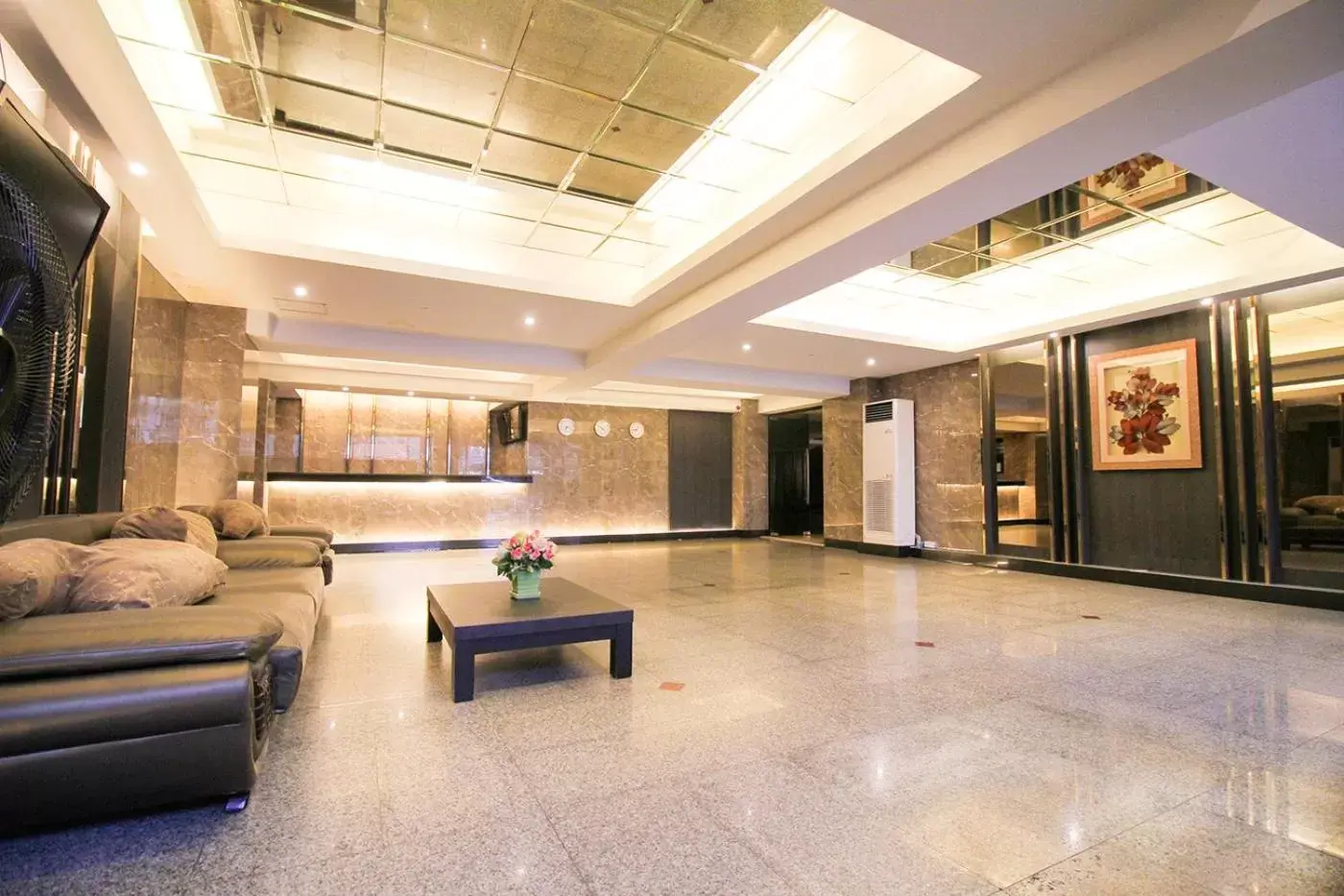 Lobby or reception in Convenient Park Bangkok Lobby or reception in Convenient Park Bangkok