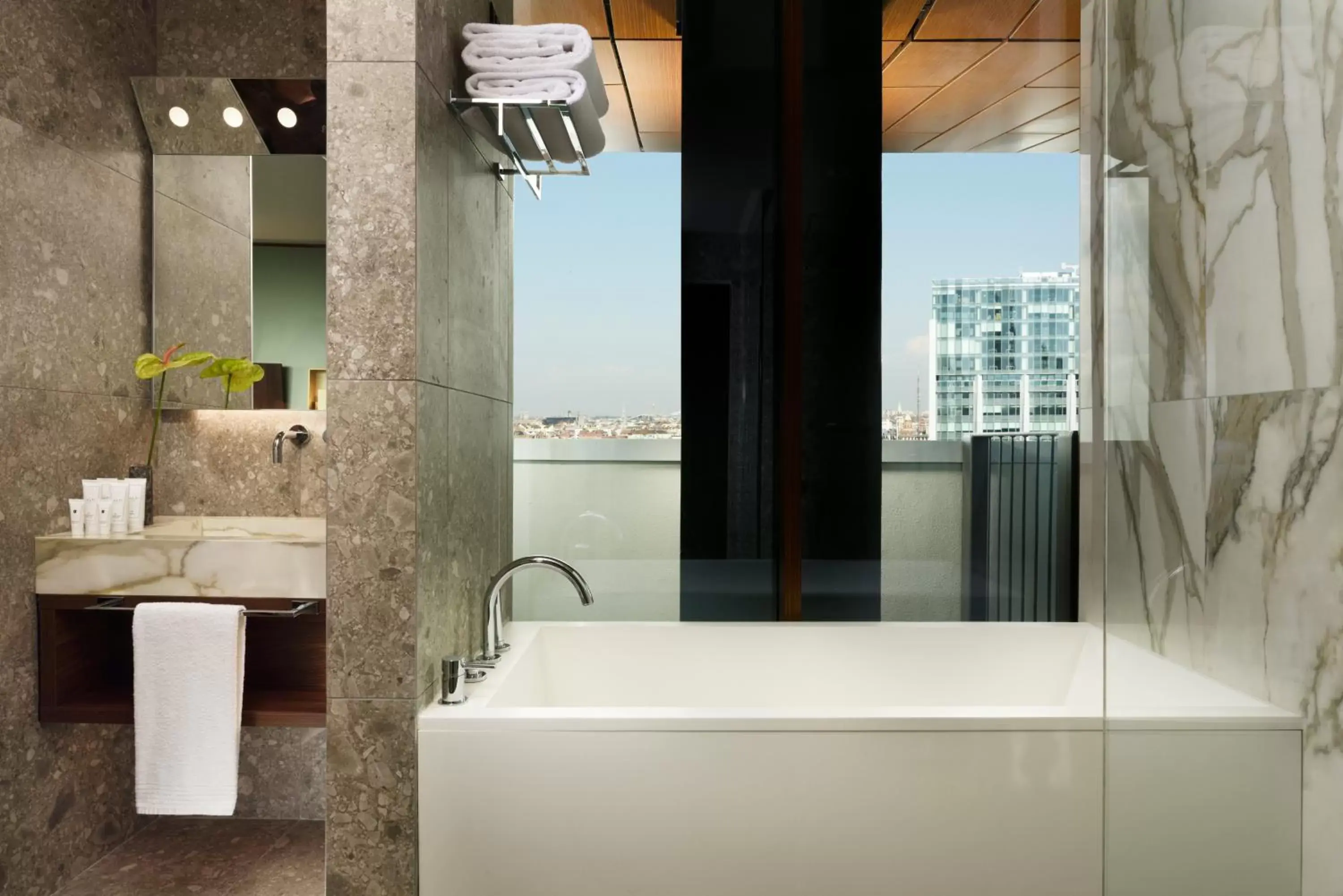 Bathroom in Milano Verticale | UNA Esperienze