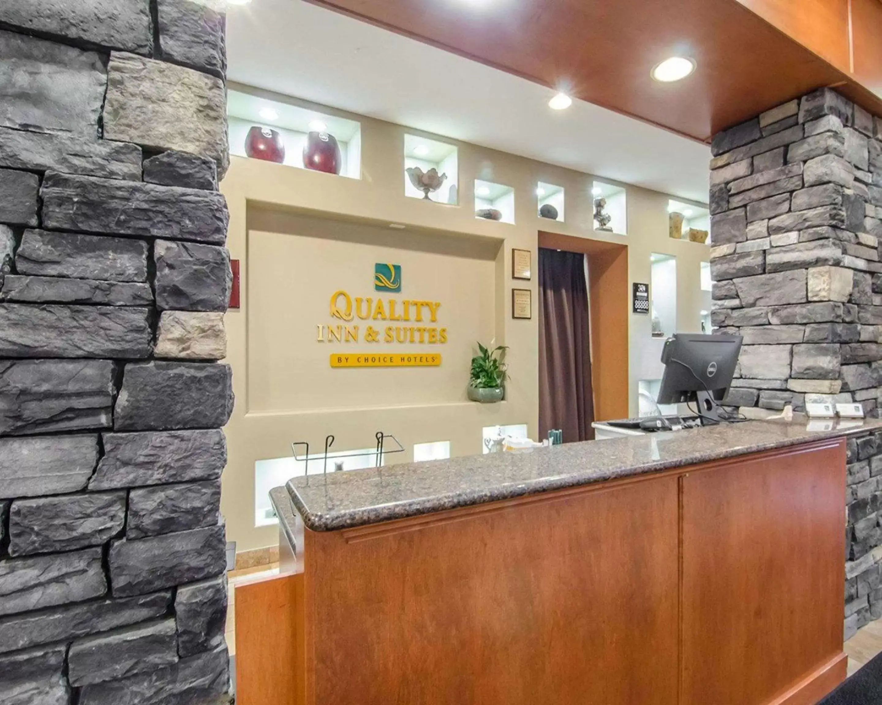 Lobby or reception, Lobby/Reception in Quality Inn & Suites Grand Prairie