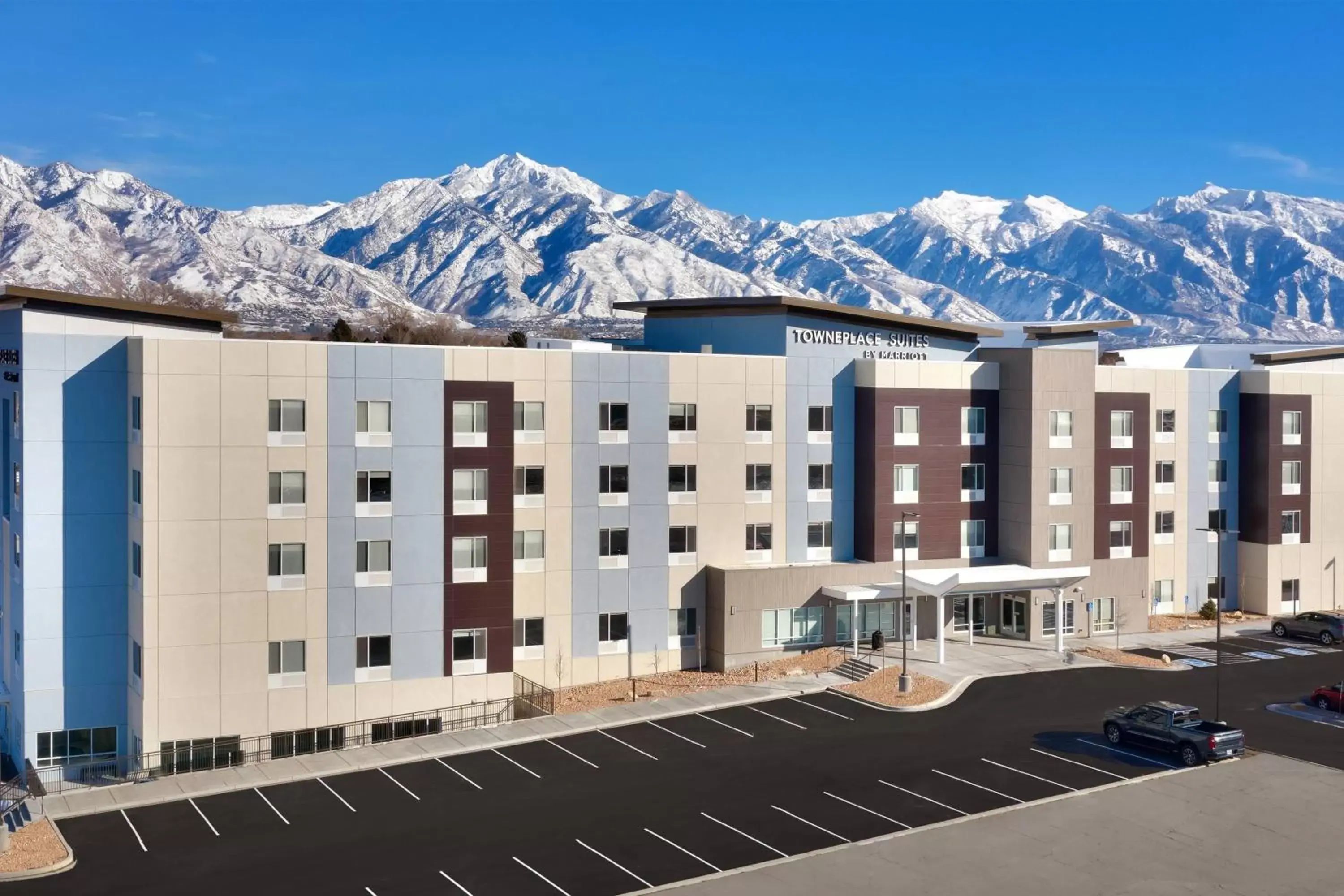Property Building in TownePlace Suites Salt Lake City Murray