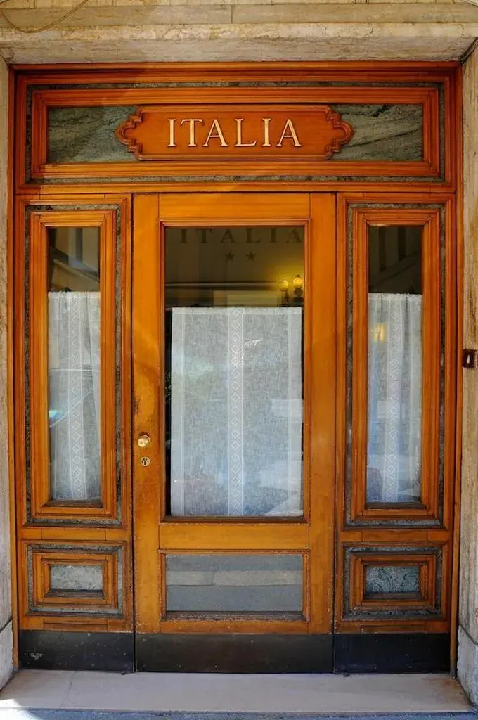 Facade/entrance in Albergo Italia