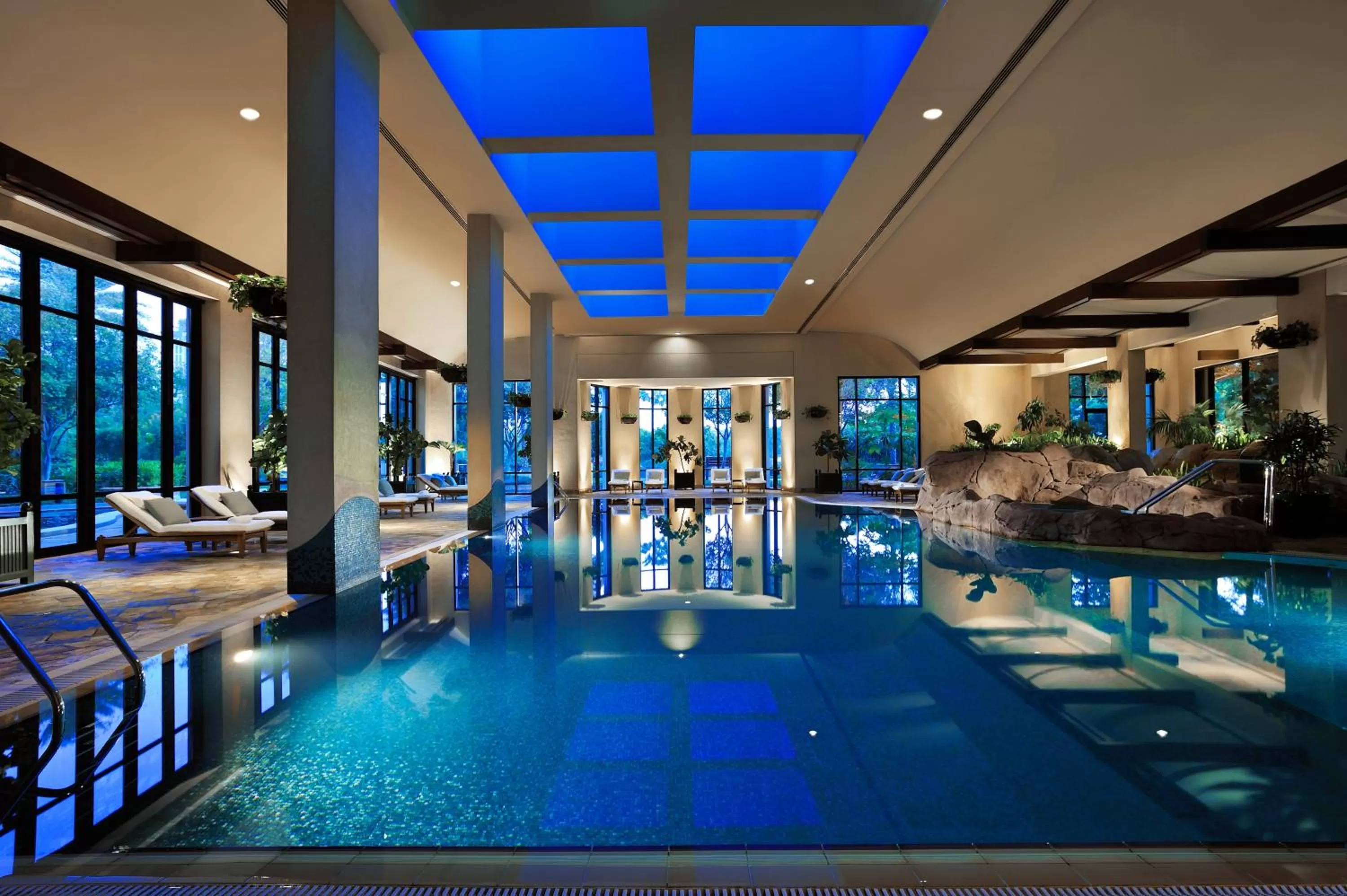 Swimming pool in Grand Hyatt Residence