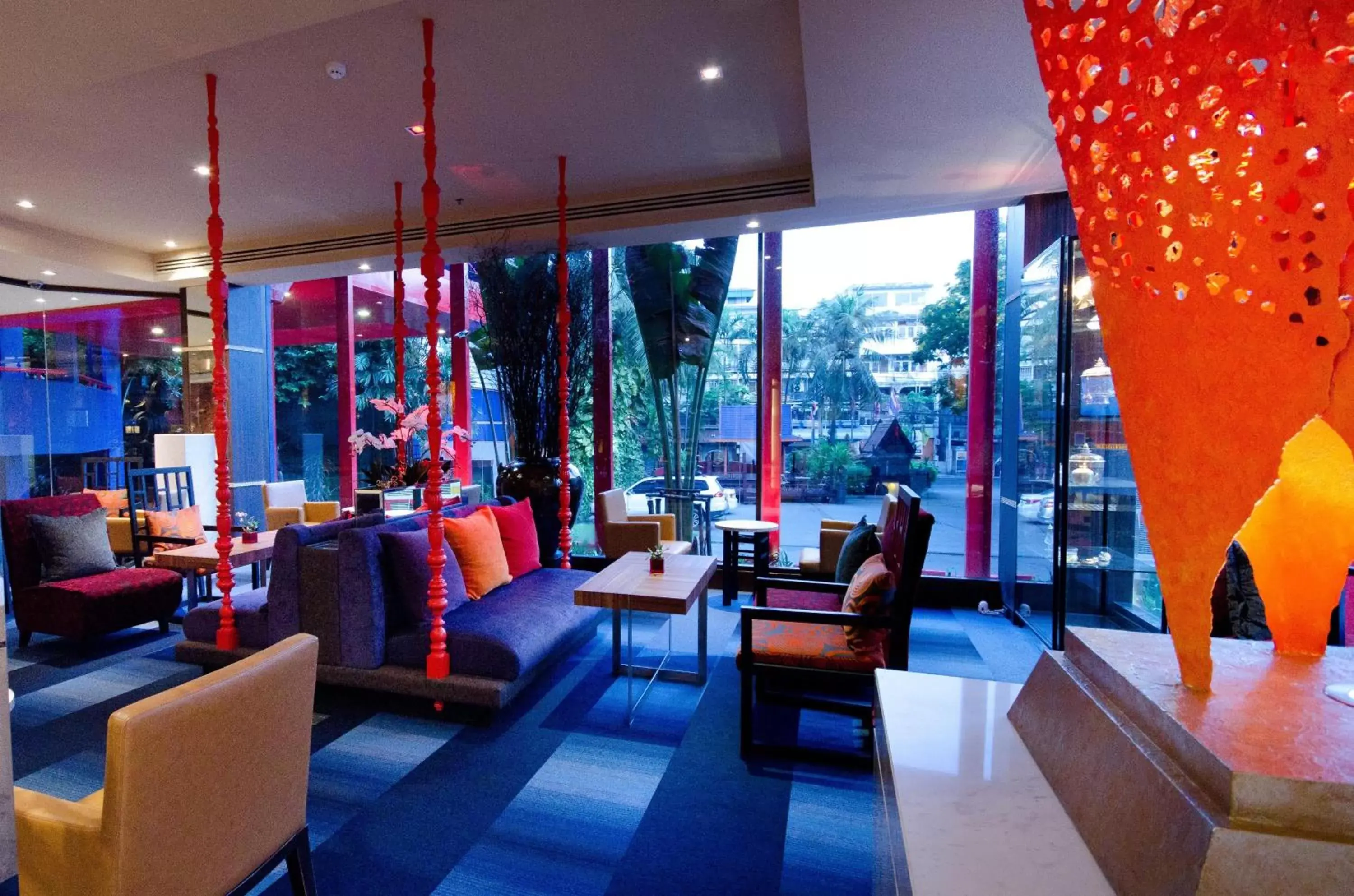 Lobby or reception in Tongtara Riverview Hotel