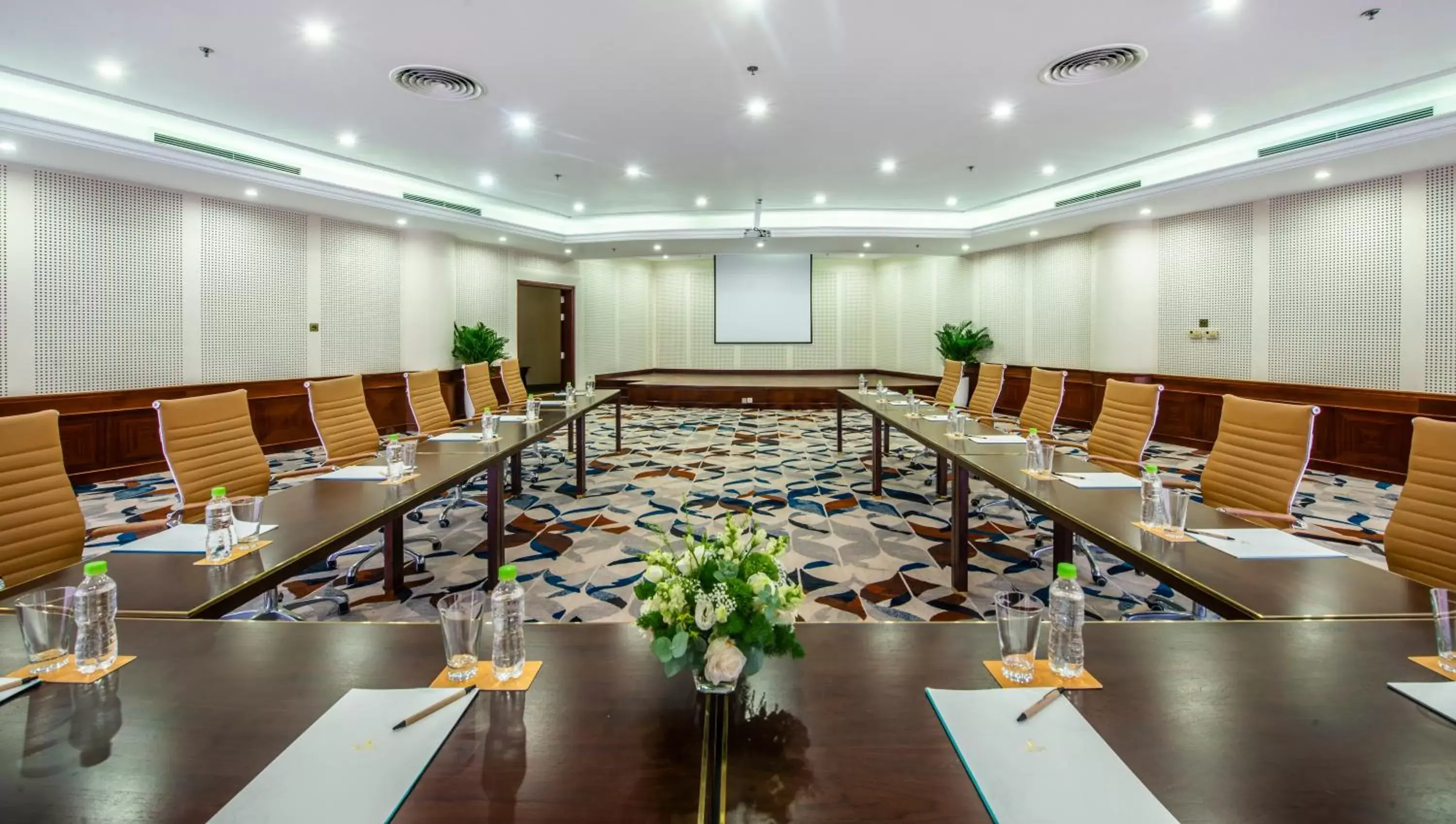 Meeting/conference room in Vinpearl Resort Nha Trang