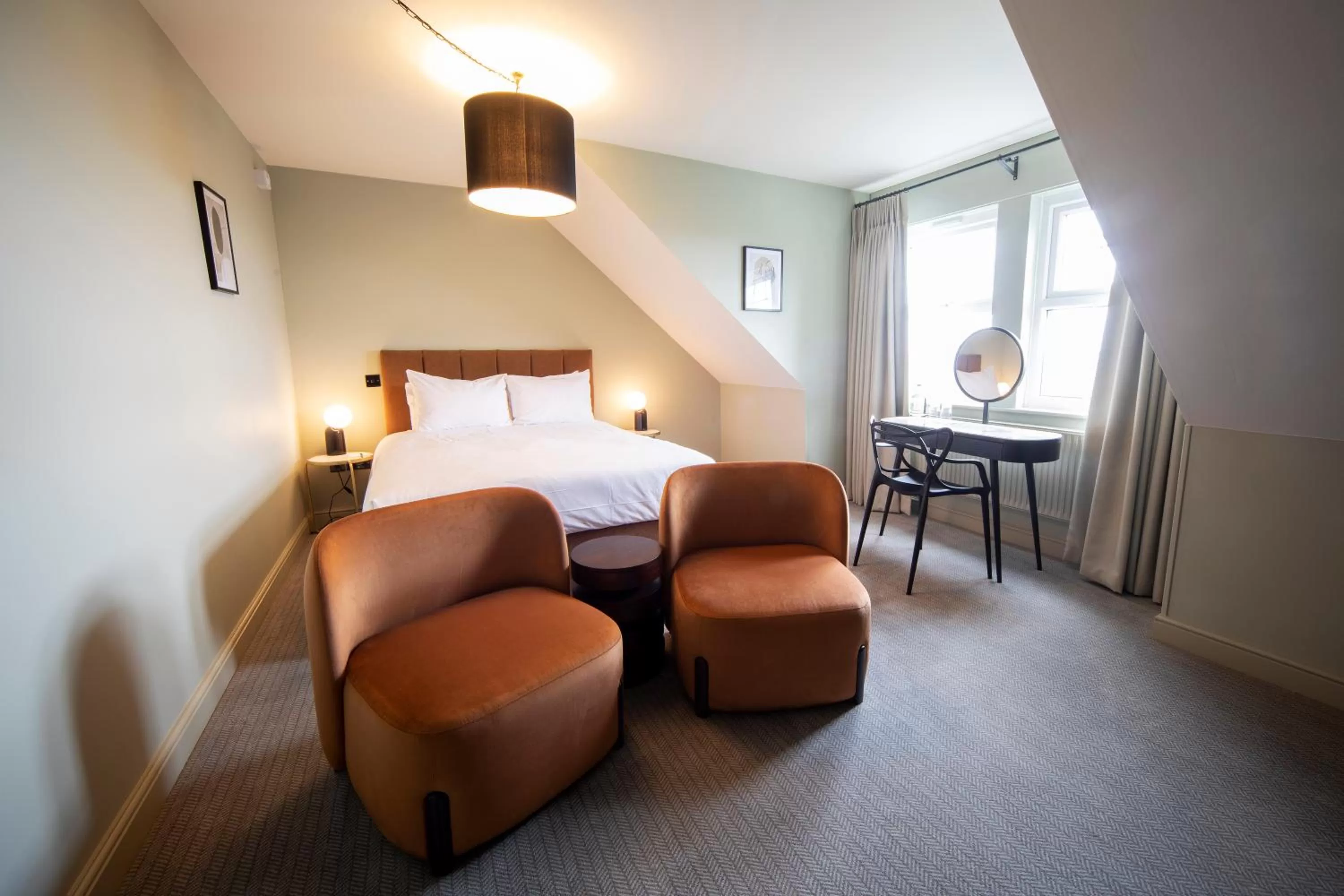 Photo of the whole room, Bed in Cottage In The Wood