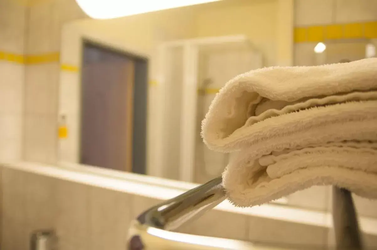 Bathroom in Müritz-Strandhotel