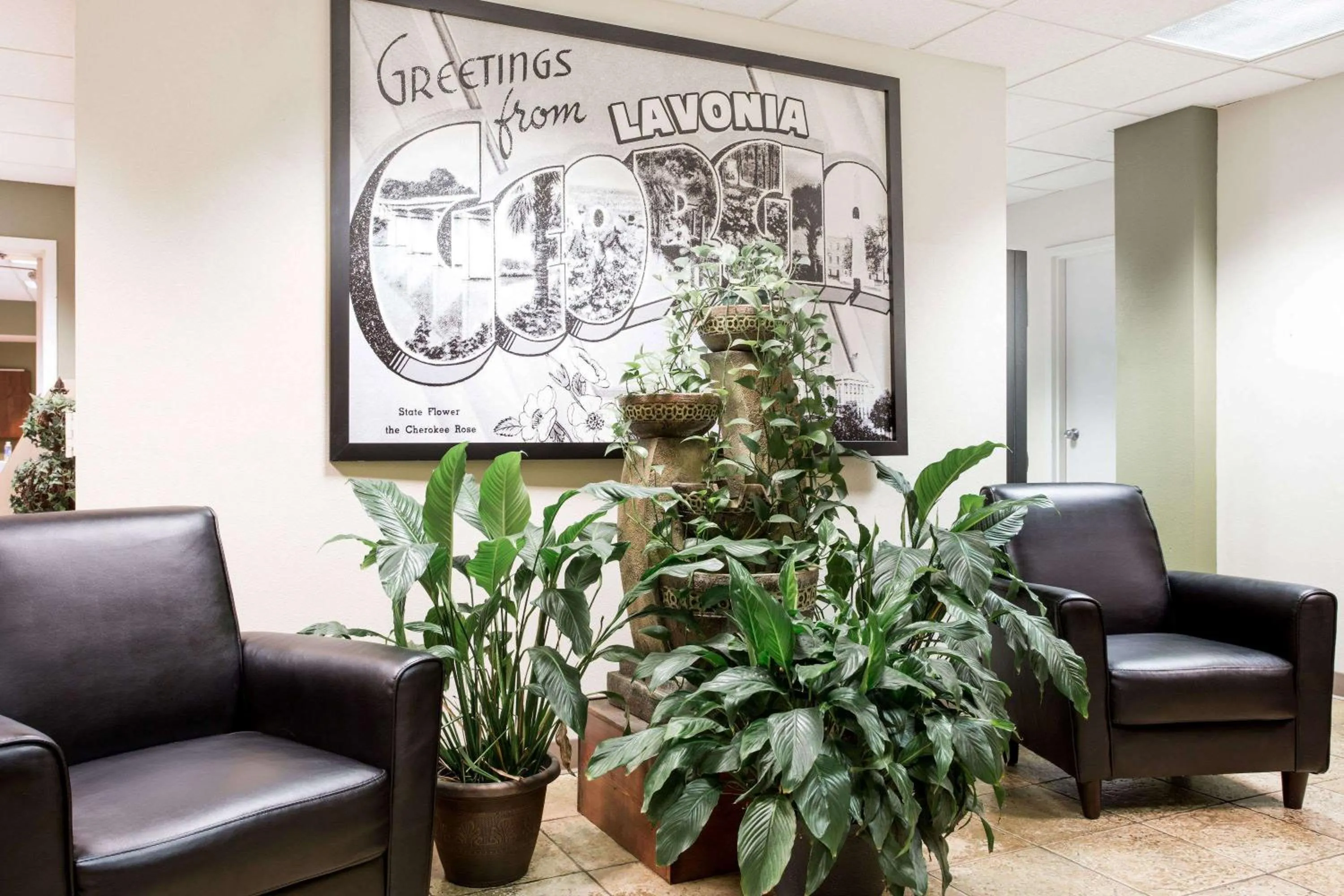 Lobby or reception in Super 8 by Wyndham Lavonia