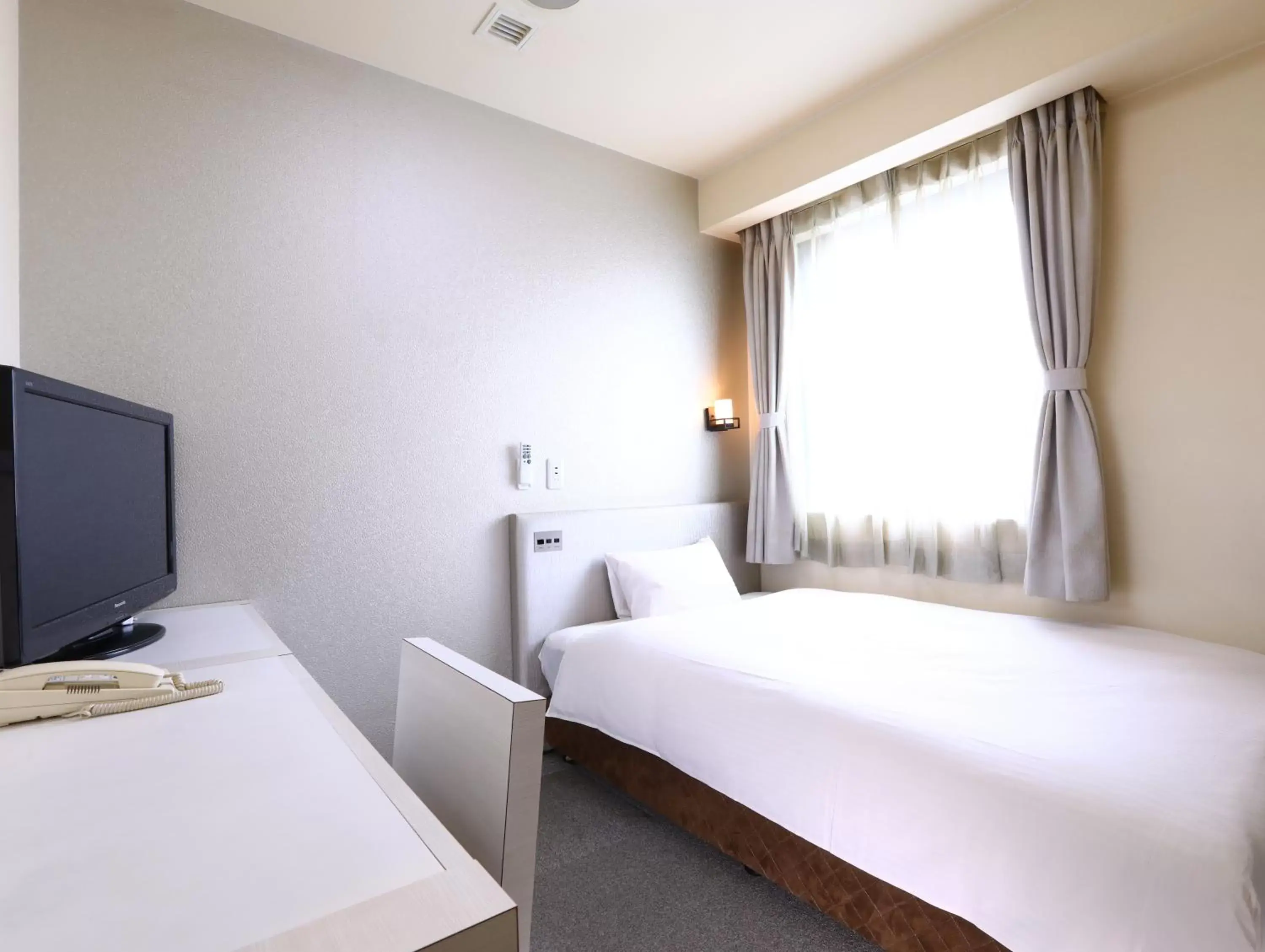 Photo of the whole room, Bed in Hotel Wing International Himeji