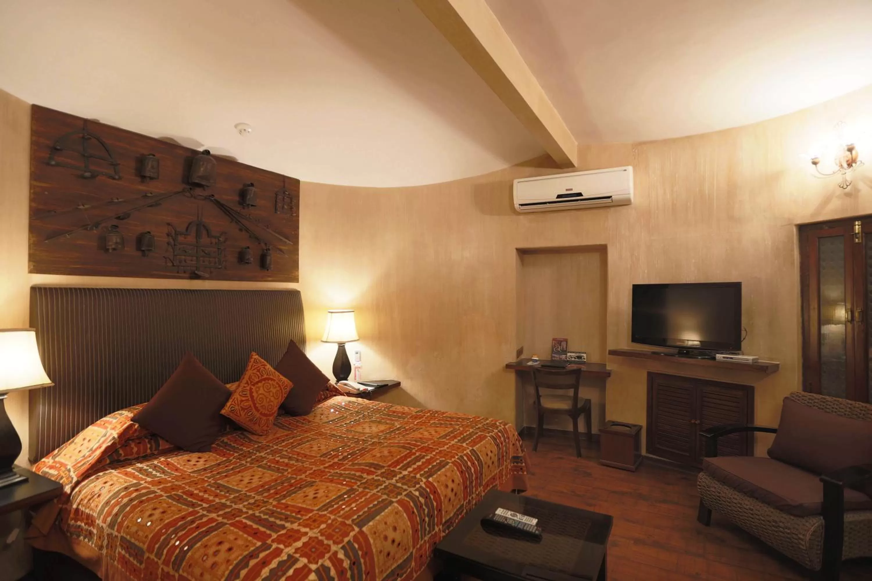 Bed in Ajit Bhawan - A Palace Resort