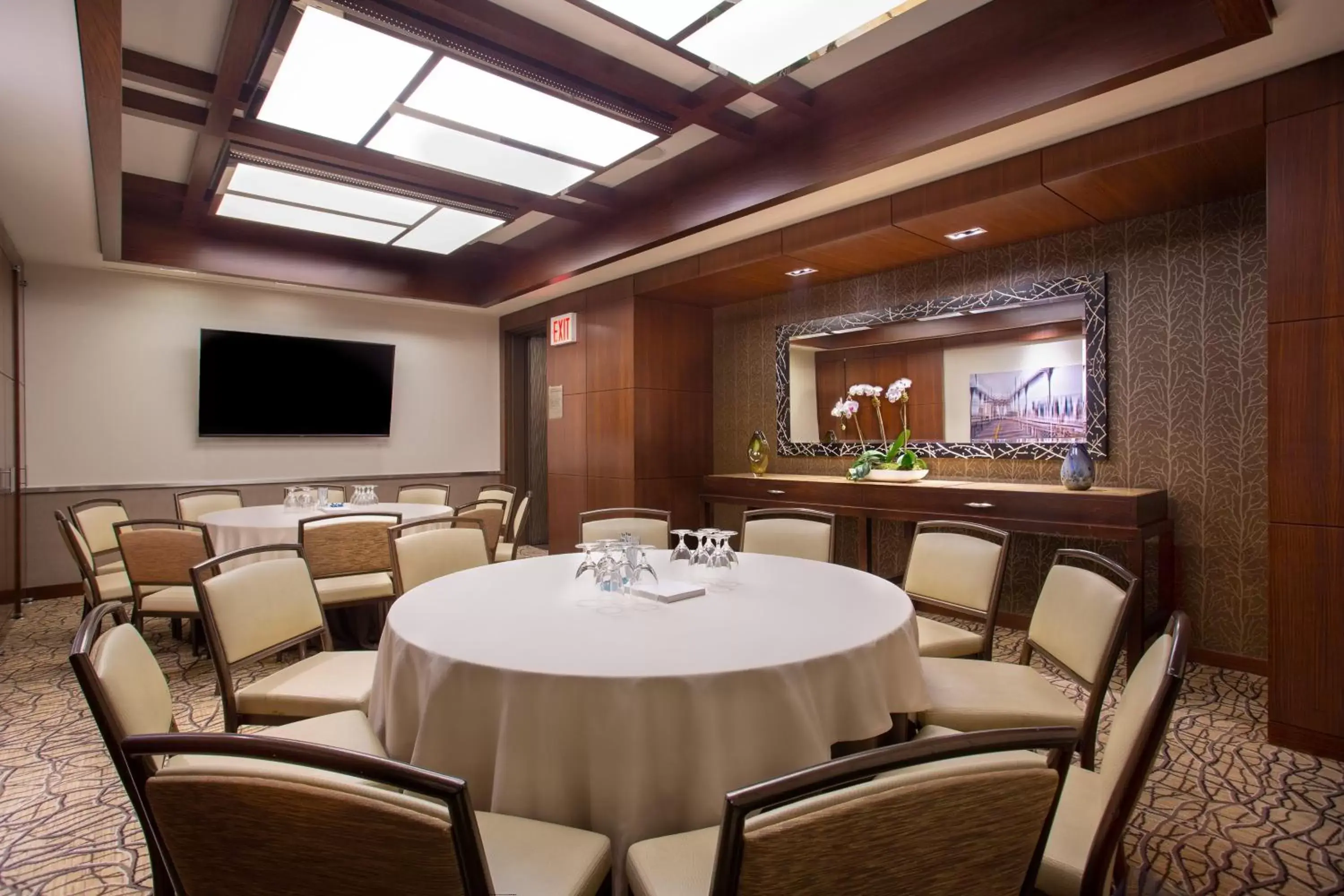 Meeting/conference room, Restaurant/Places to Eat in InterContinental New York Times Square, an IHG Hotel