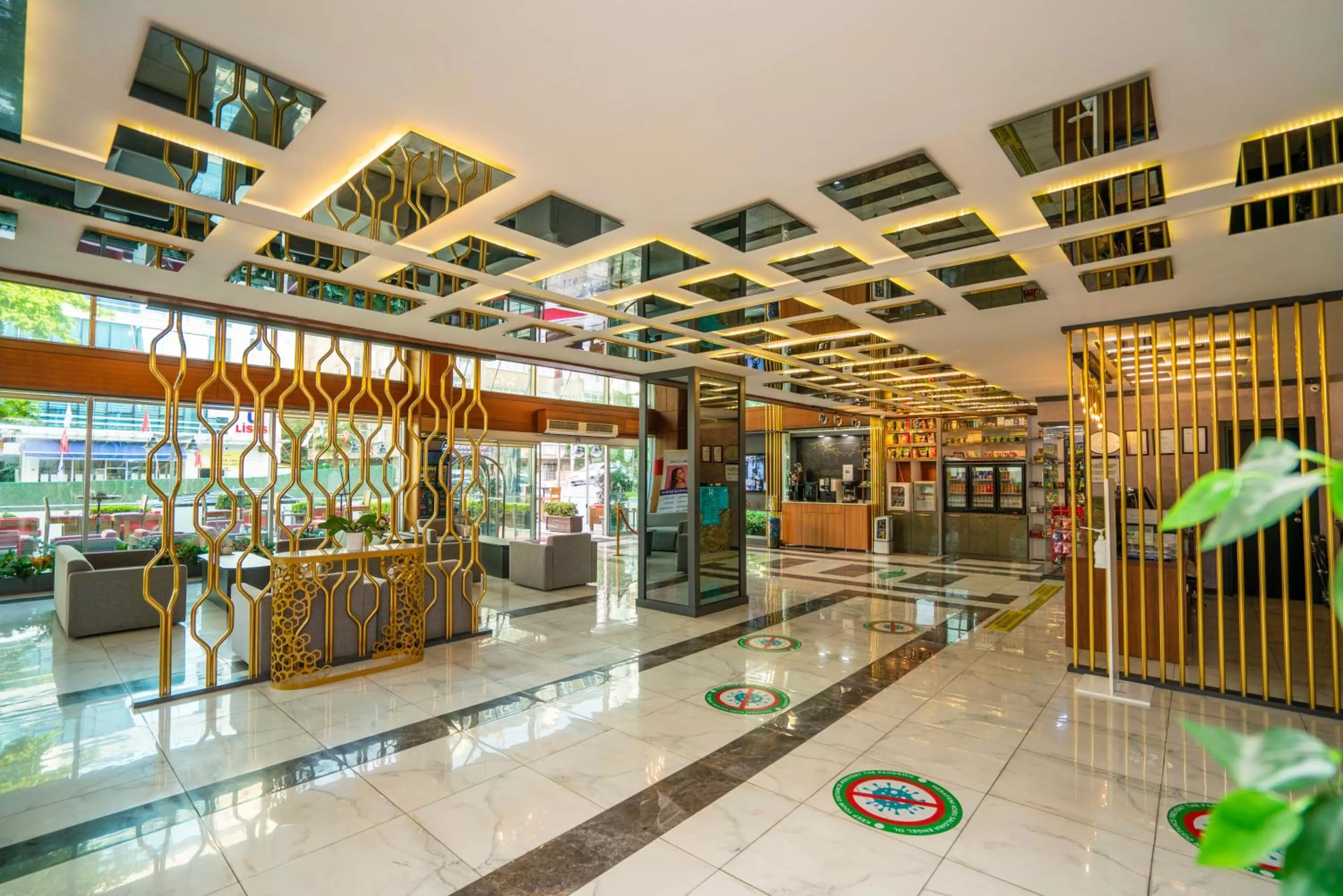 Lobby or reception in The Bostancı Otel