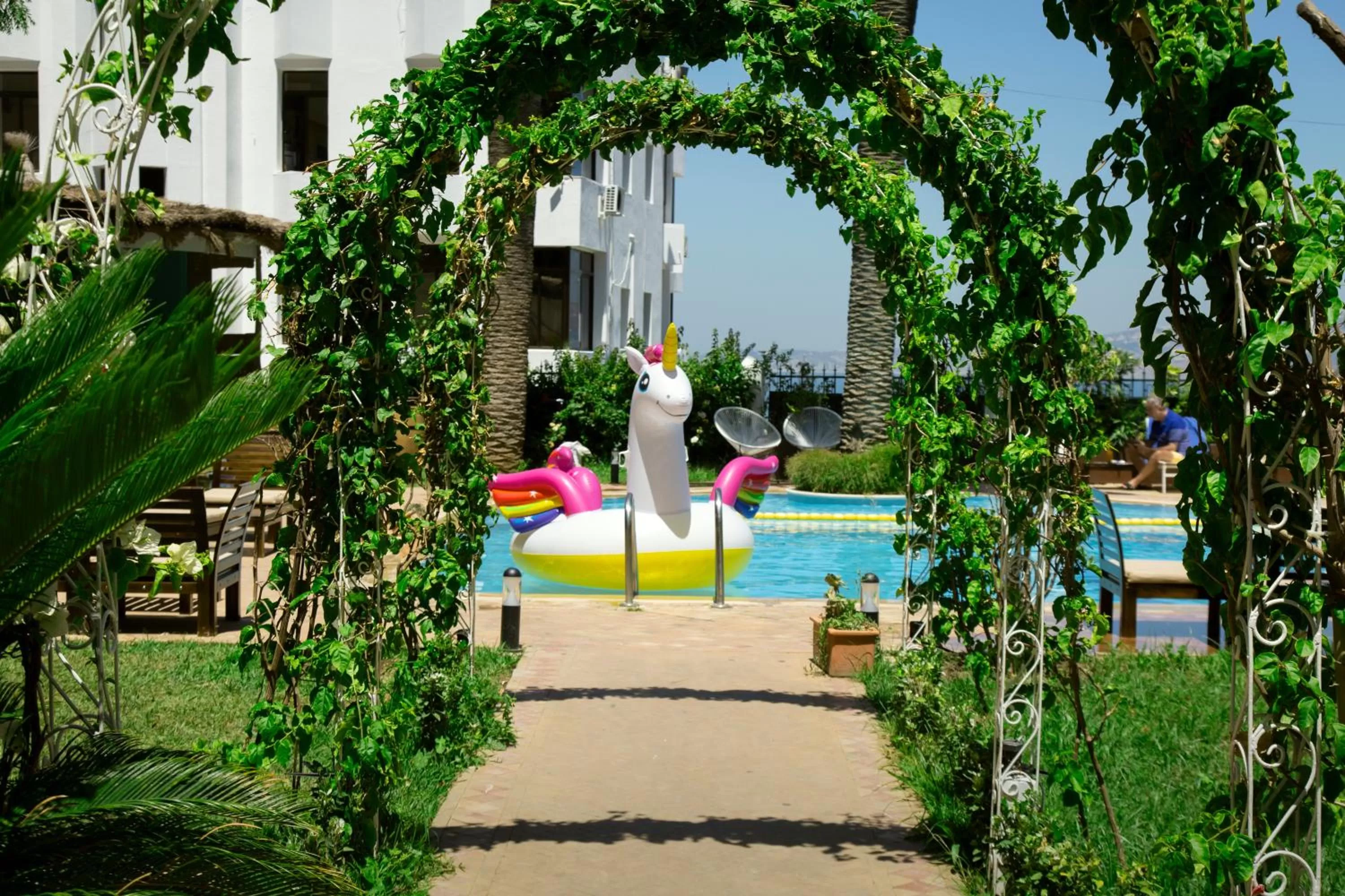 People in Hôtel Rembrandt