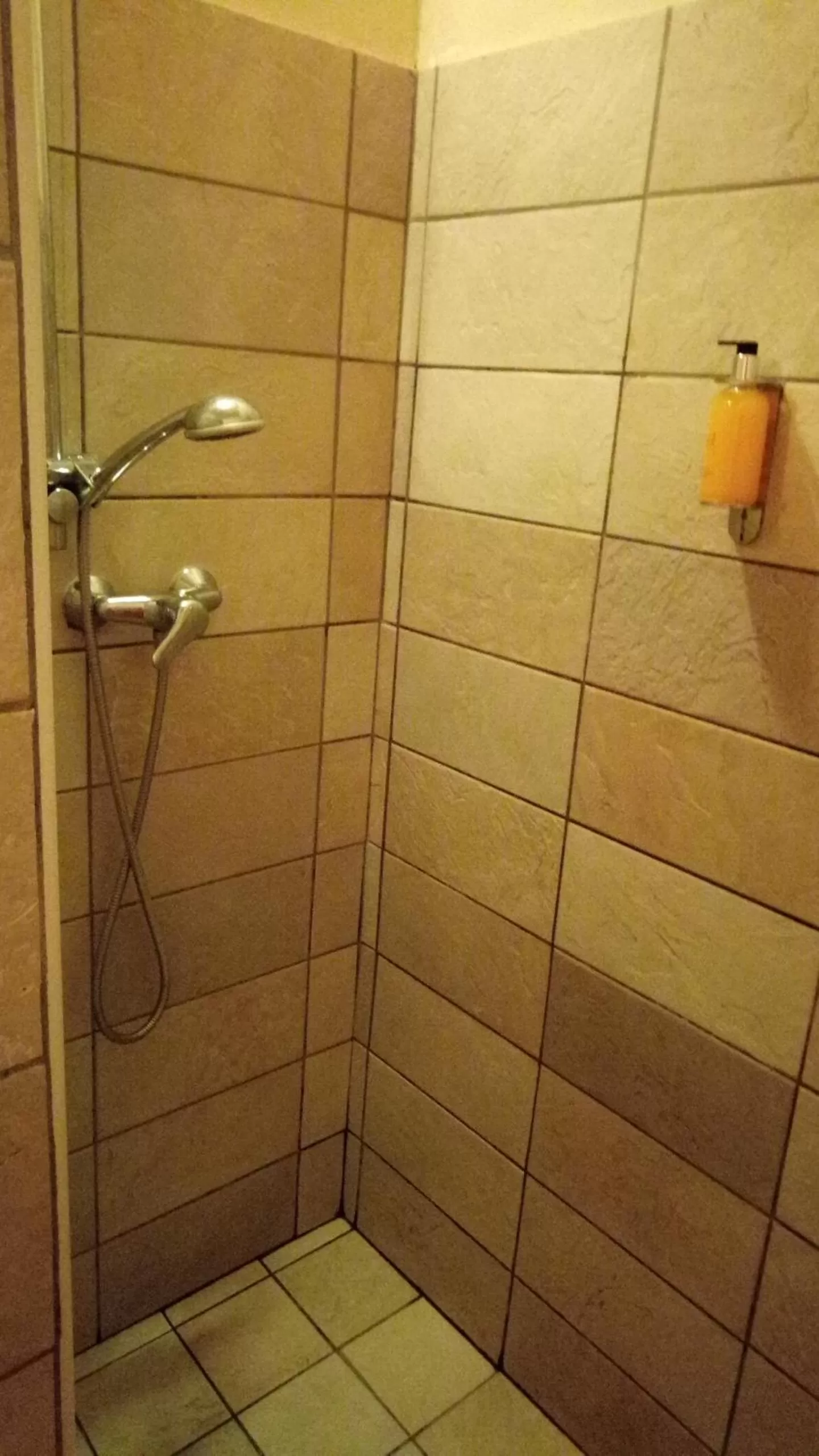 Shower in Corte Posta B&B