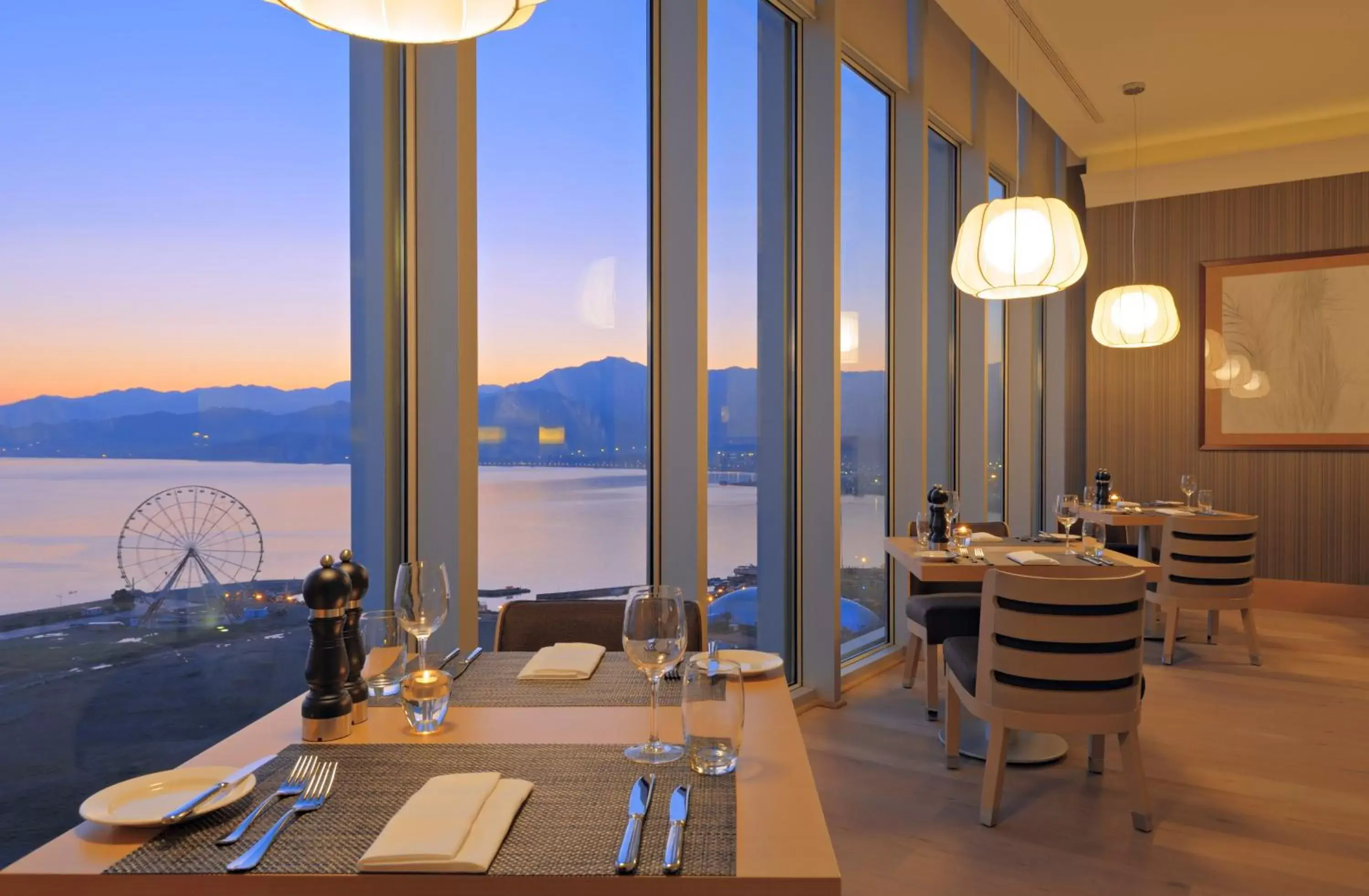 Restaurant/places to eat in Radisson Blu Hotel Batumi