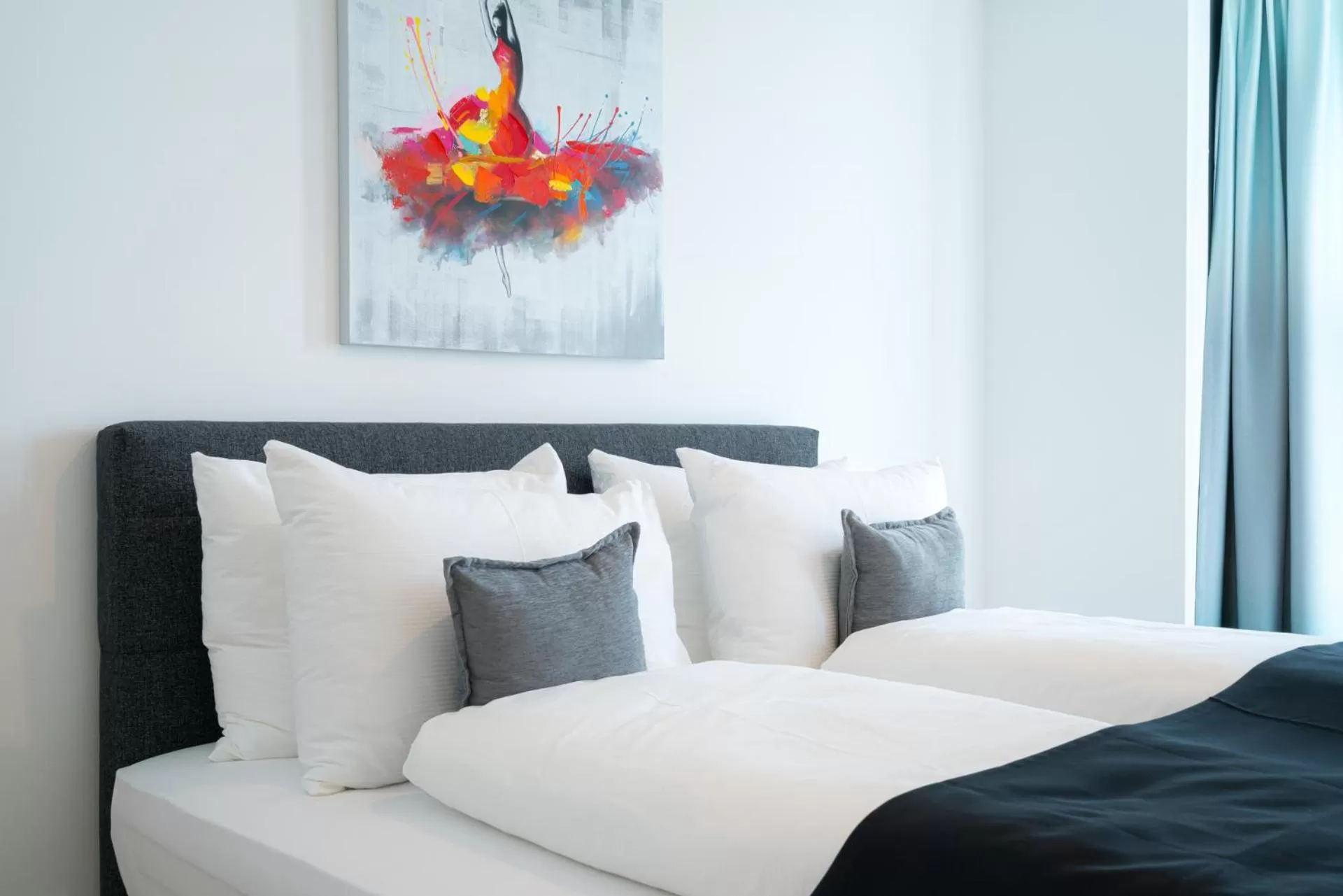 Bed in Vienna Residence, Marina Tower - Danube