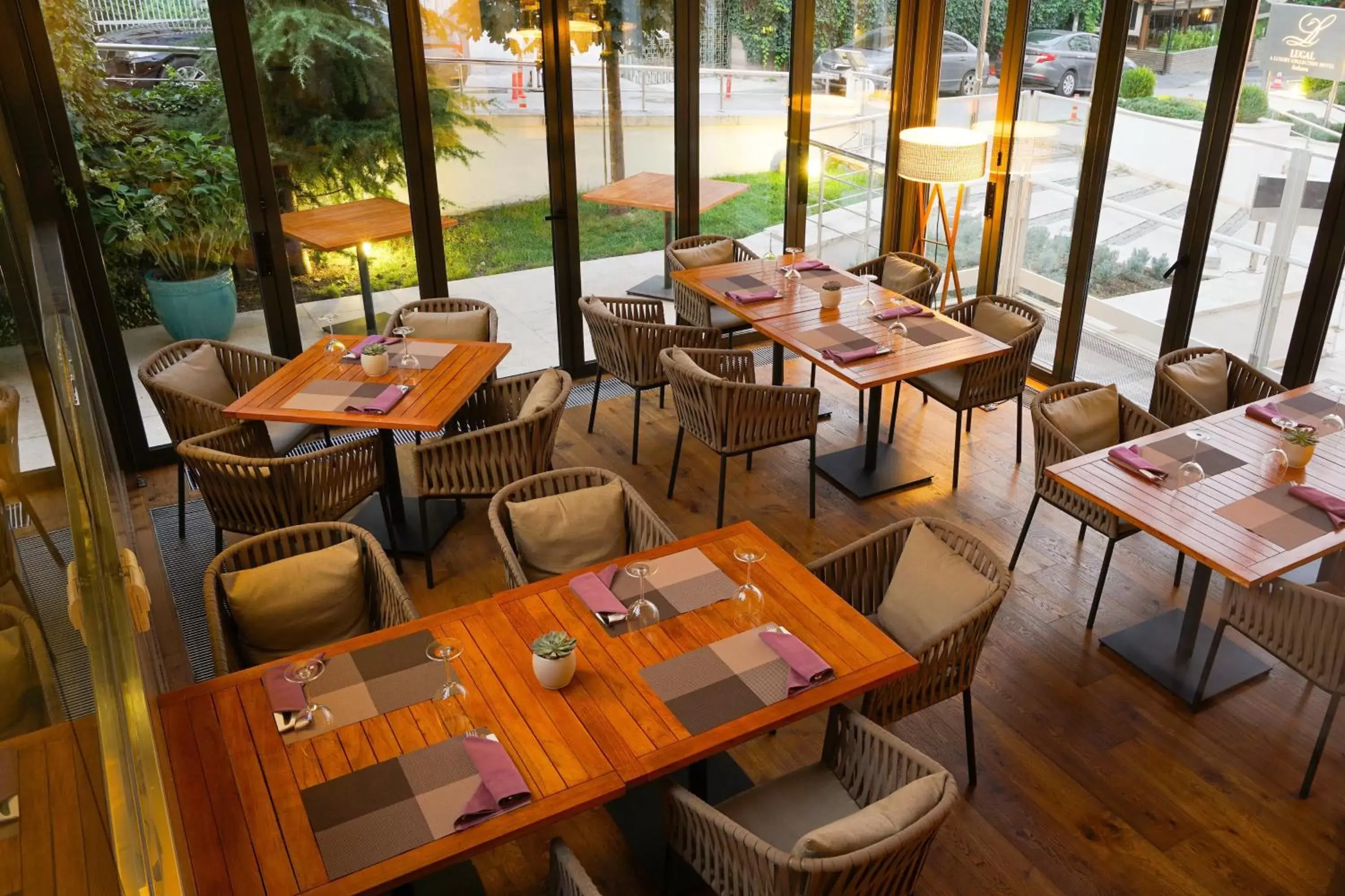 Restaurant/Places to Eat in Lugal, A Luxury Collection Hotel
