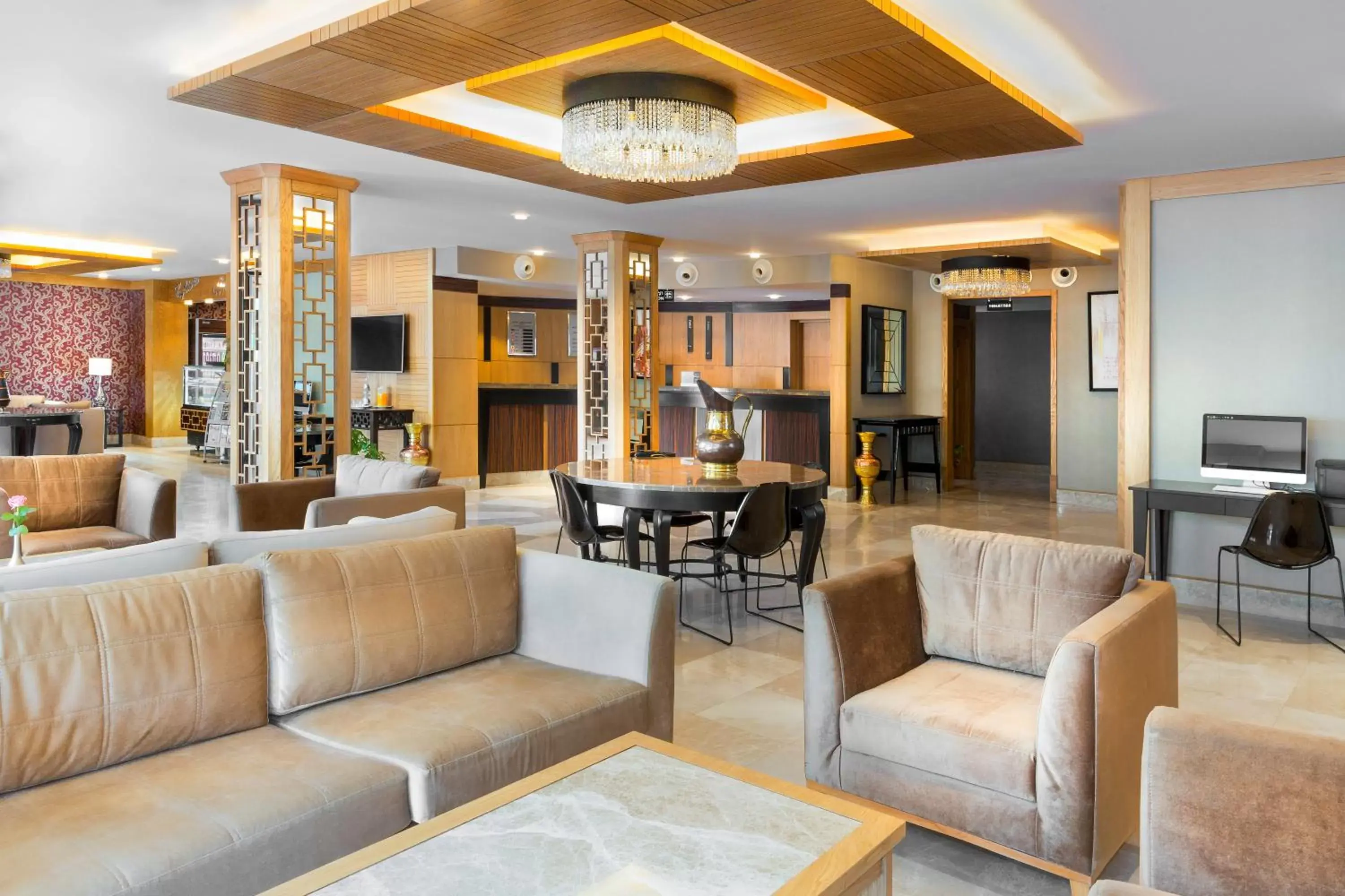 Lobby or reception, Lounge/Bar in Hotel Setif Plus Lobby or reception, Lounge/Bar in Hotel Setif Plus