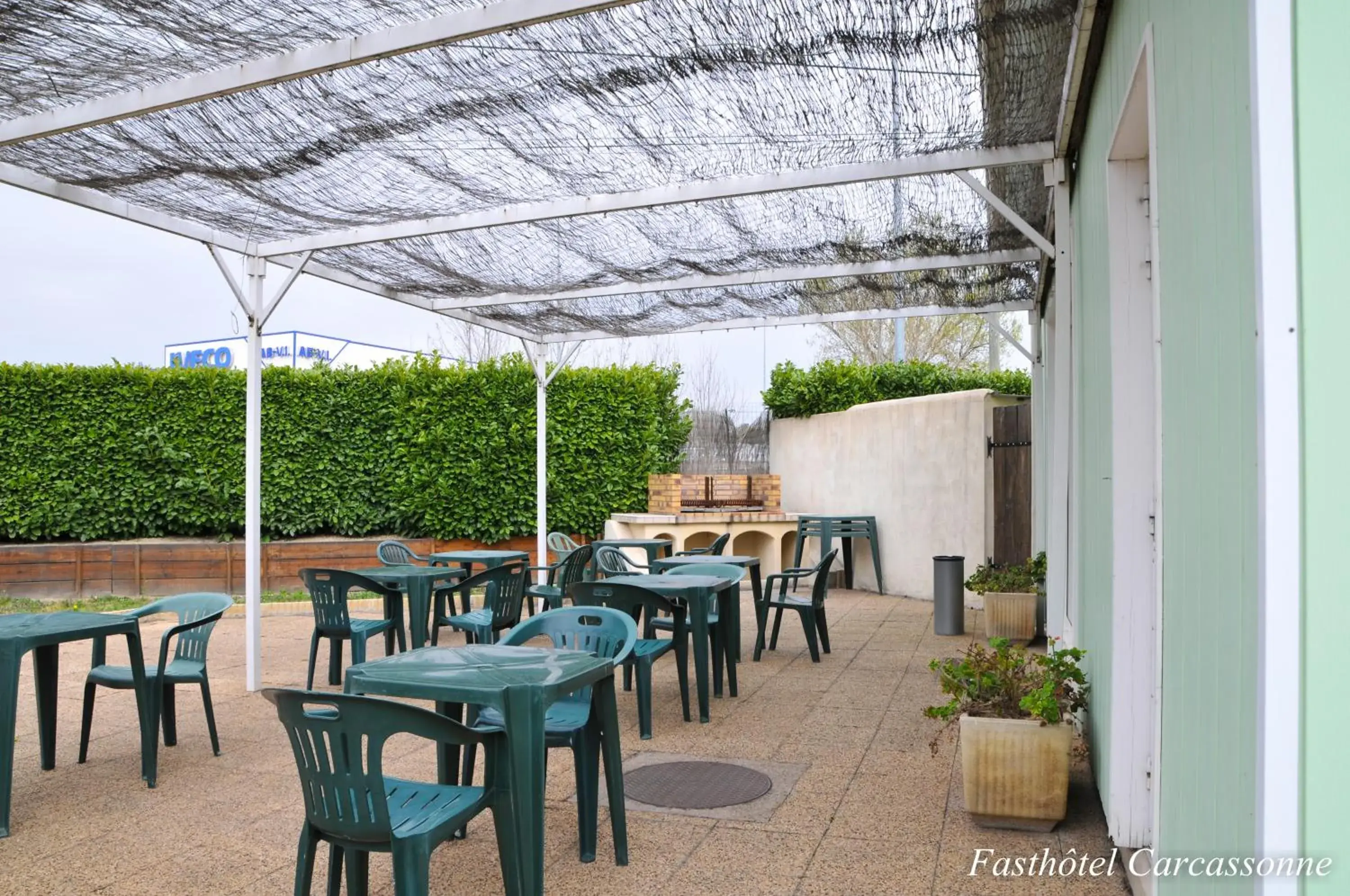 Patio, Restaurant/Places to Eat in Fasthotel Carcassonne