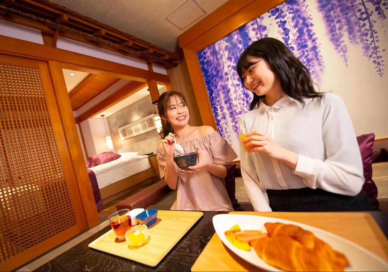 Bed in HOTEL U's Kouroen