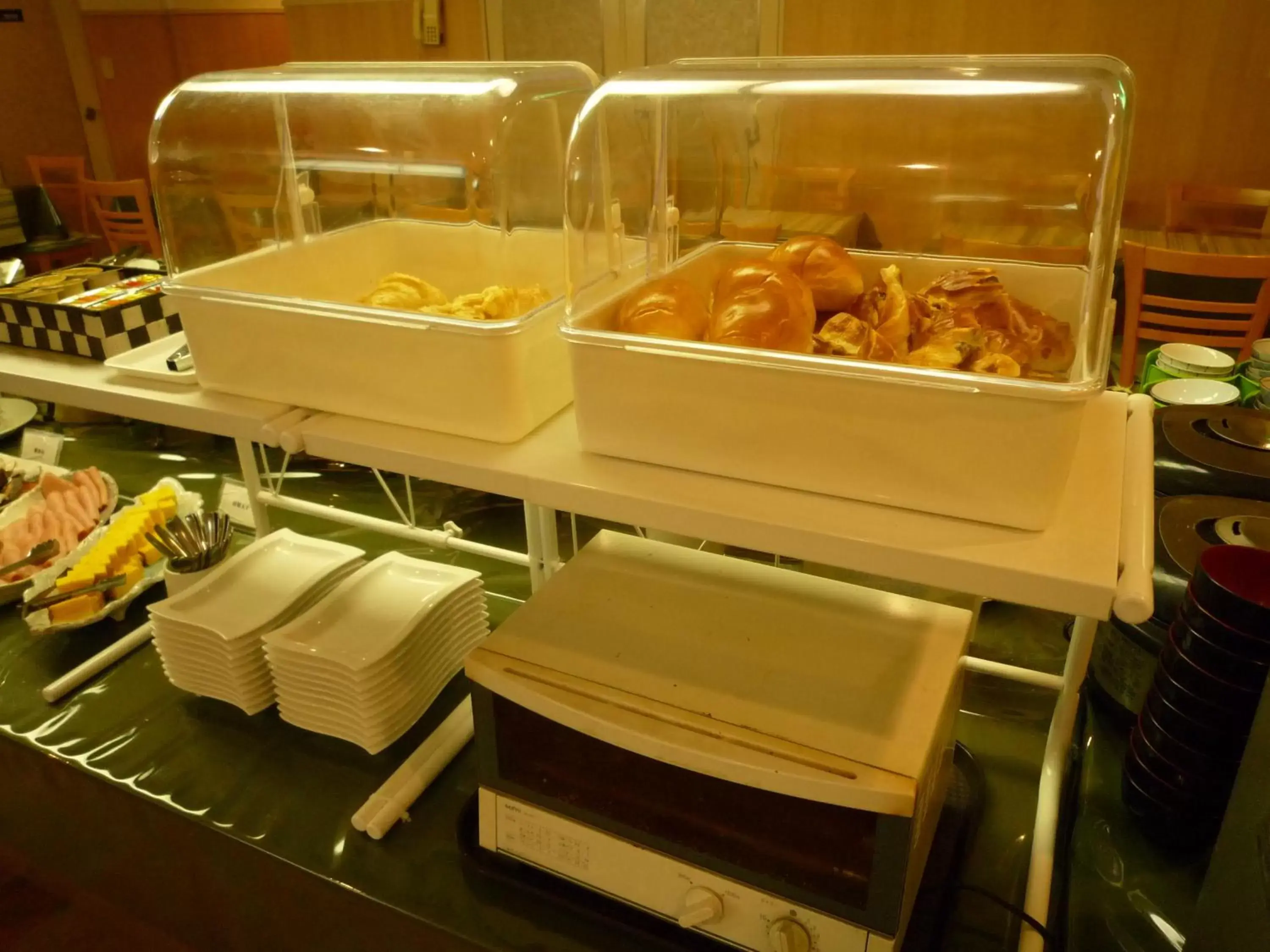 Restaurant/places to eat, Food in Hotel Crown Hills Koriyama