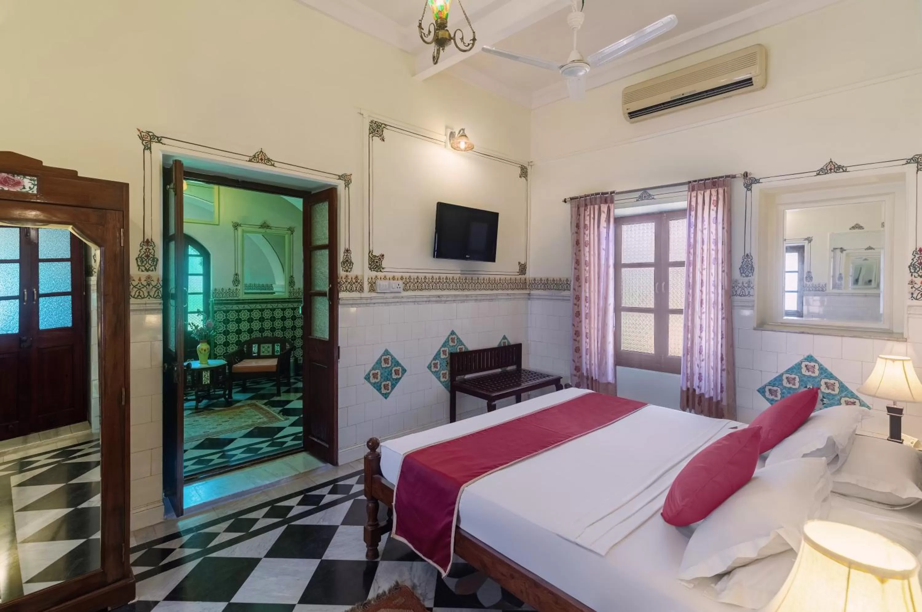 Bedroom, Bed in WelcomHeritage Mandir Palace
