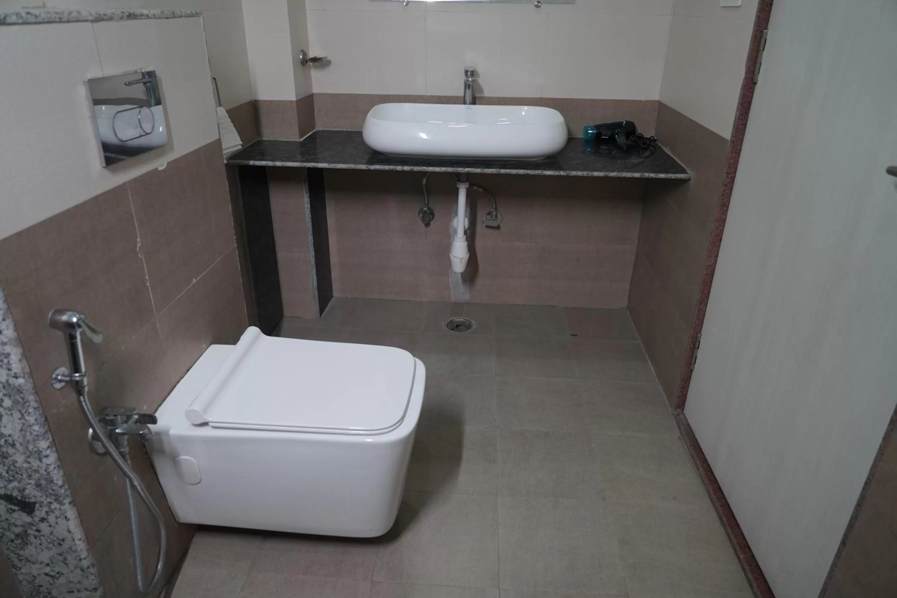 Bathroom in Hotel Silver Cloud