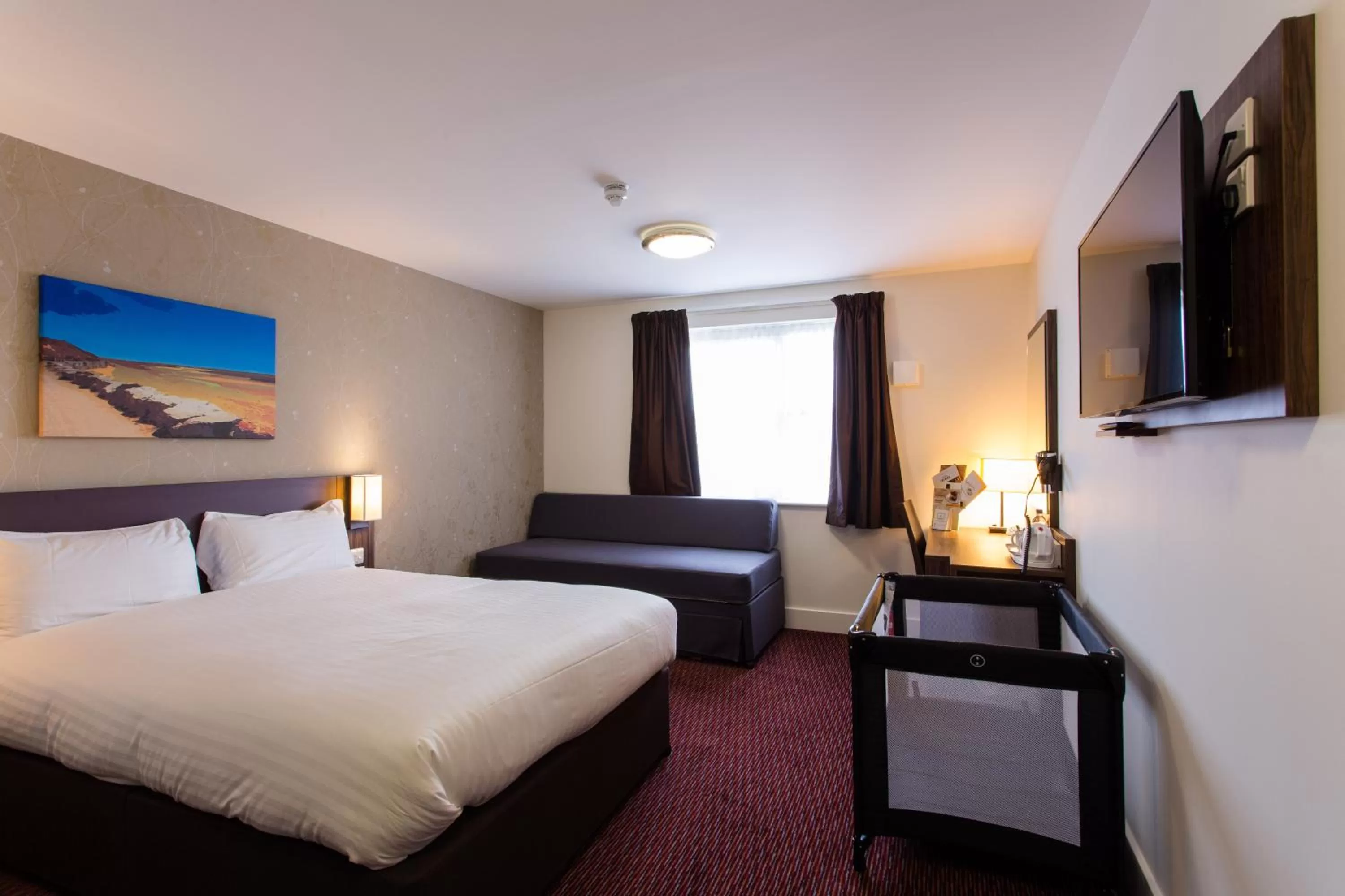 Family Room in Sessile Oak, Llanelli by Marston's Inns