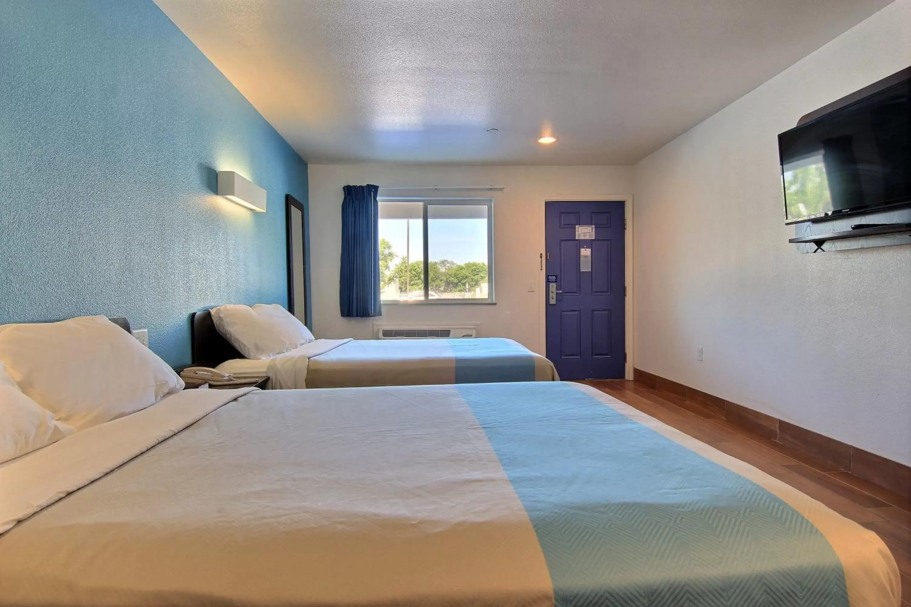 Bedroom, Bed in Motel 6-Rockport, TX