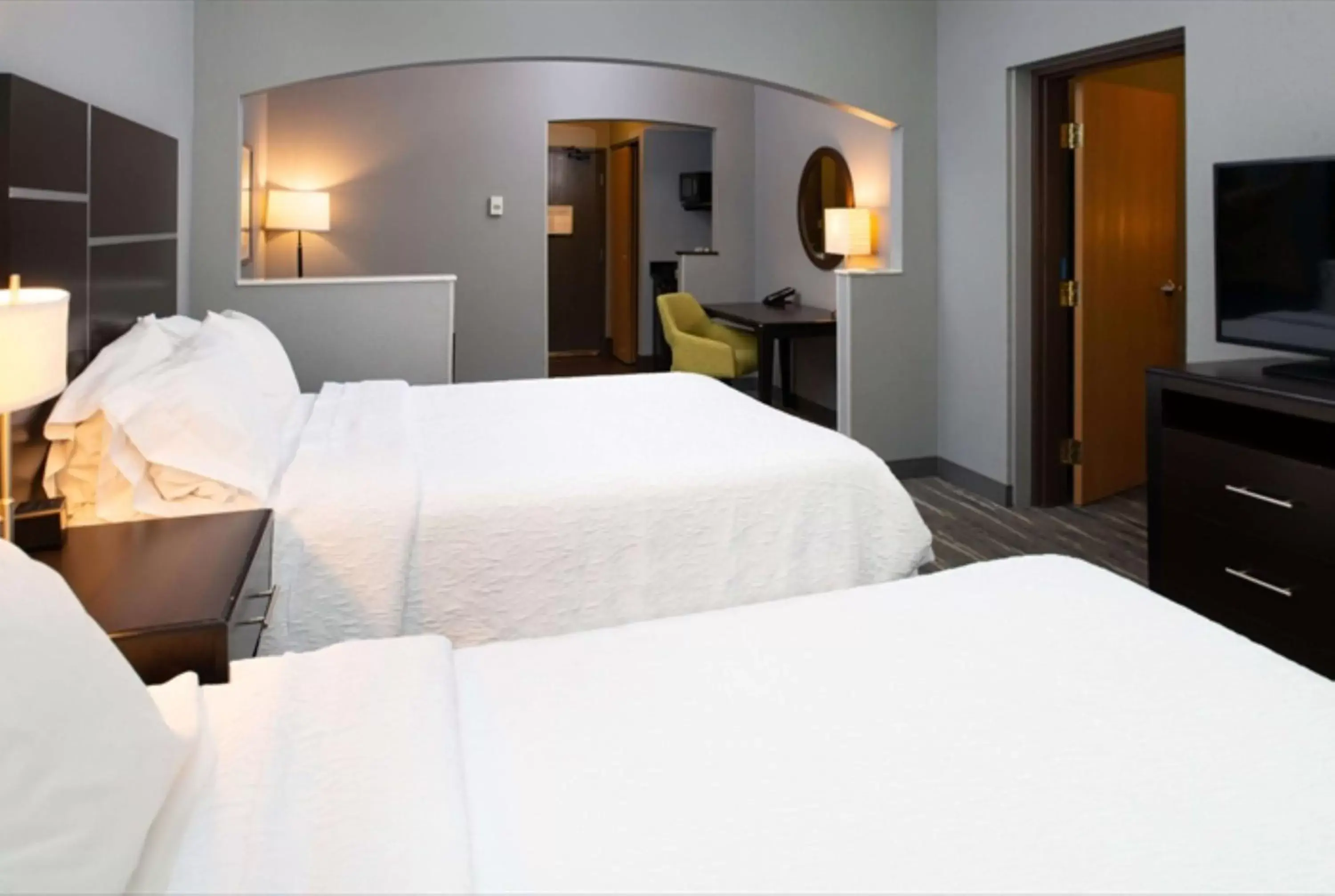 Bedroom, Bed in Hampton Inn Glenwood Springs