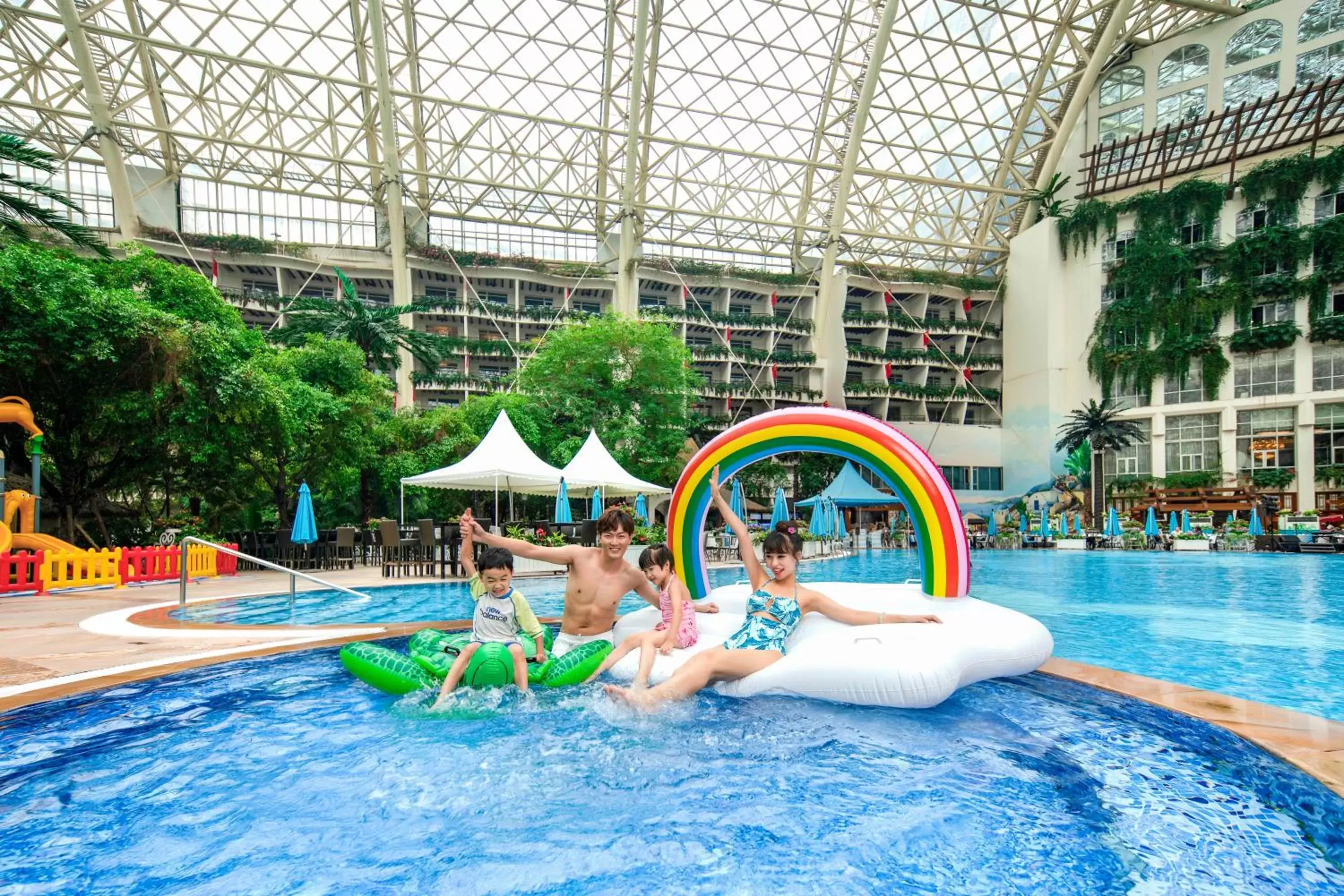 Swimming pool, Water Park in InterContinental Chengdu Global Center, an IHG Hotel
