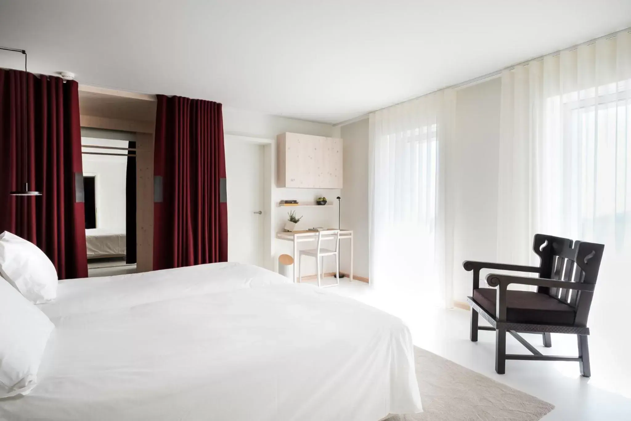 Superior Comfort Double Room with Mountain View in Casa de São Lourenço - Burel Panorama Hotel - member of Relais & Châteaux Superior Comfort Double Room with Mountain View in Casa de São Lourenço - Burel Panorama Hotel - member of Relais & Châteaux