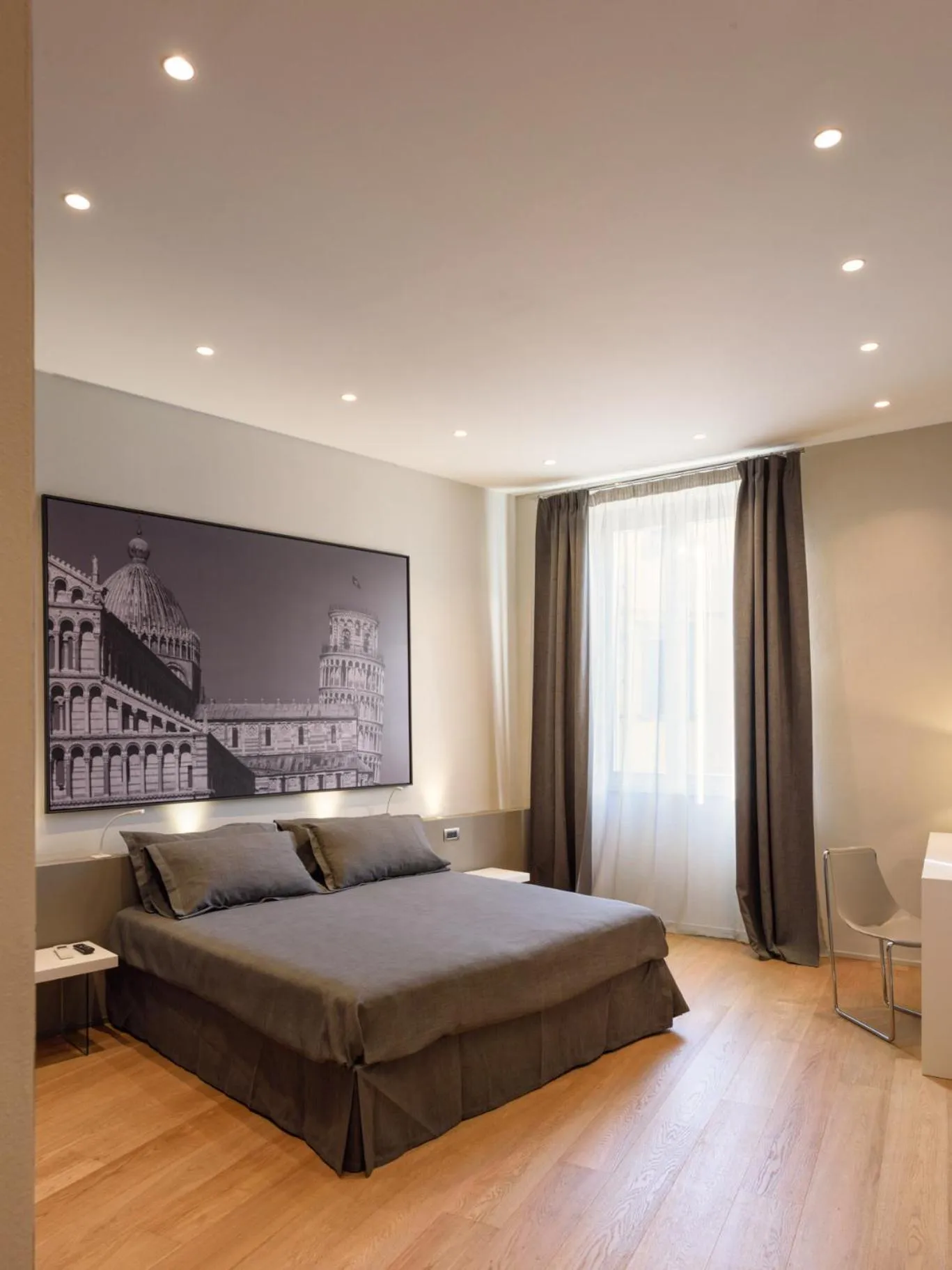 Bed in Palazzo Vasarri - Luxury design suites
